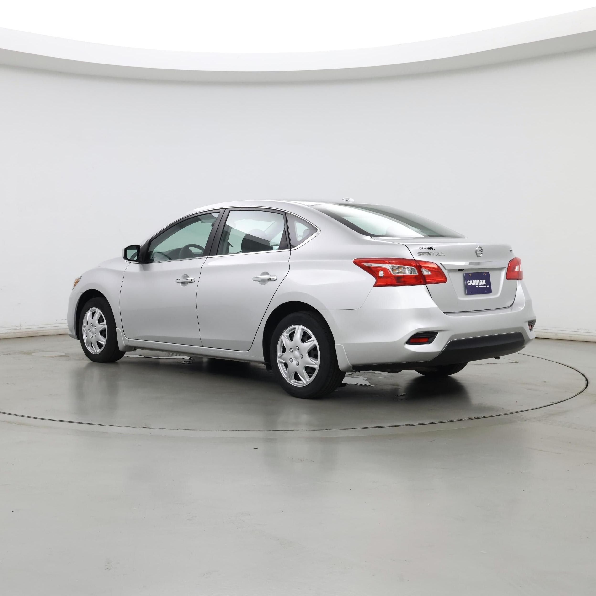 Thumbnail: 2017 Nissan Sentra - 2