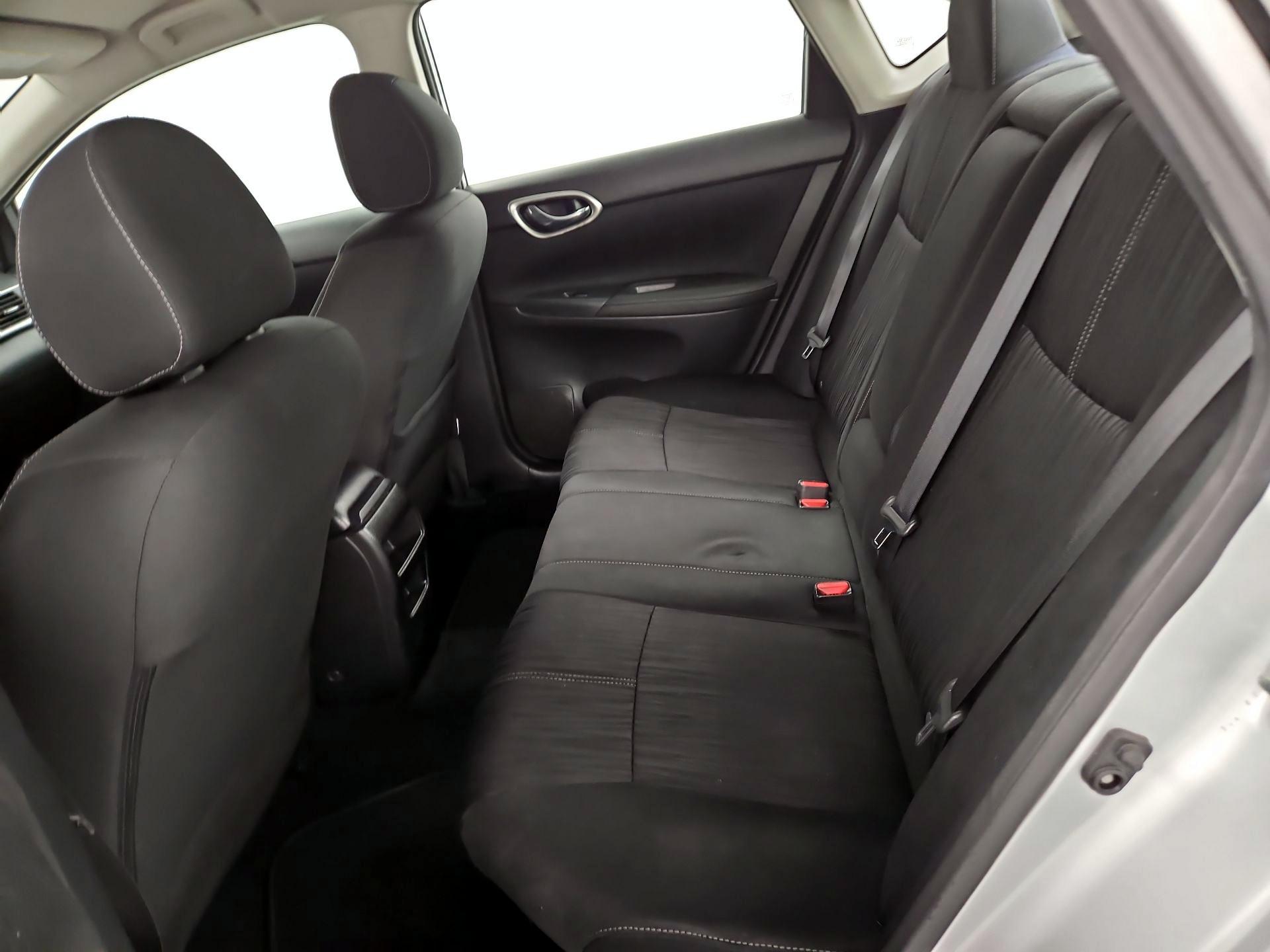 Thumbnail: 2017 Nissan Sentra - 19