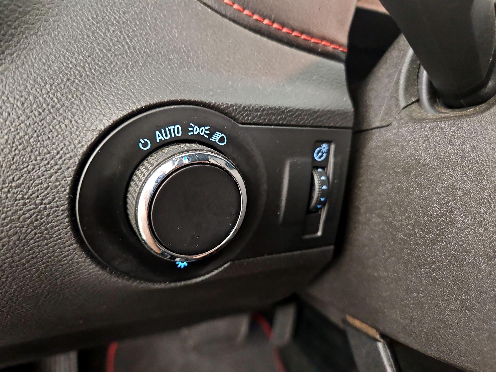 Thumbnail: 2013 Chevrolet Camaro - 13