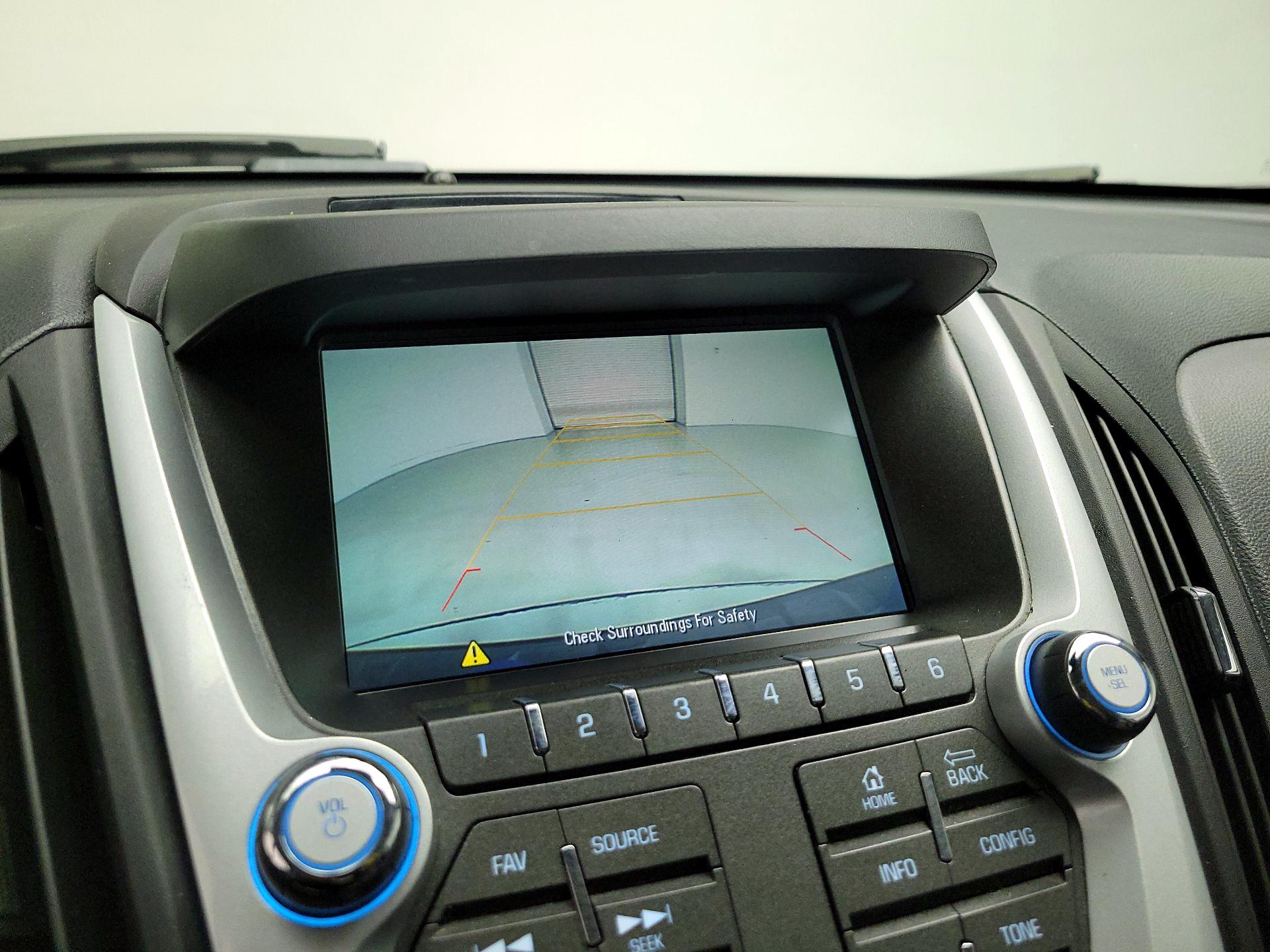 Thumbnail: 2015 Chevrolet Equinox - 14