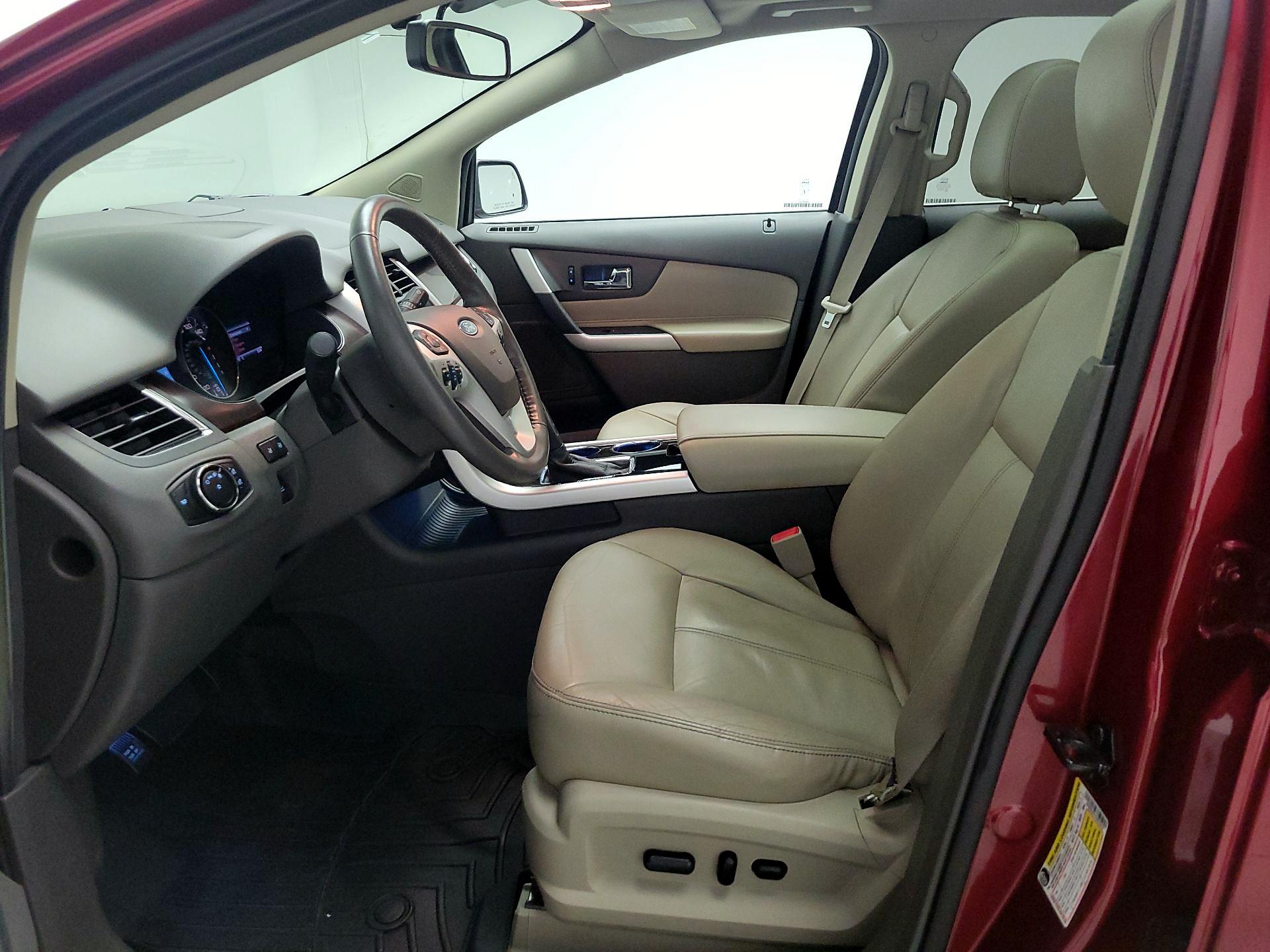 Thumbnail: 2013 Ford Edge - 11