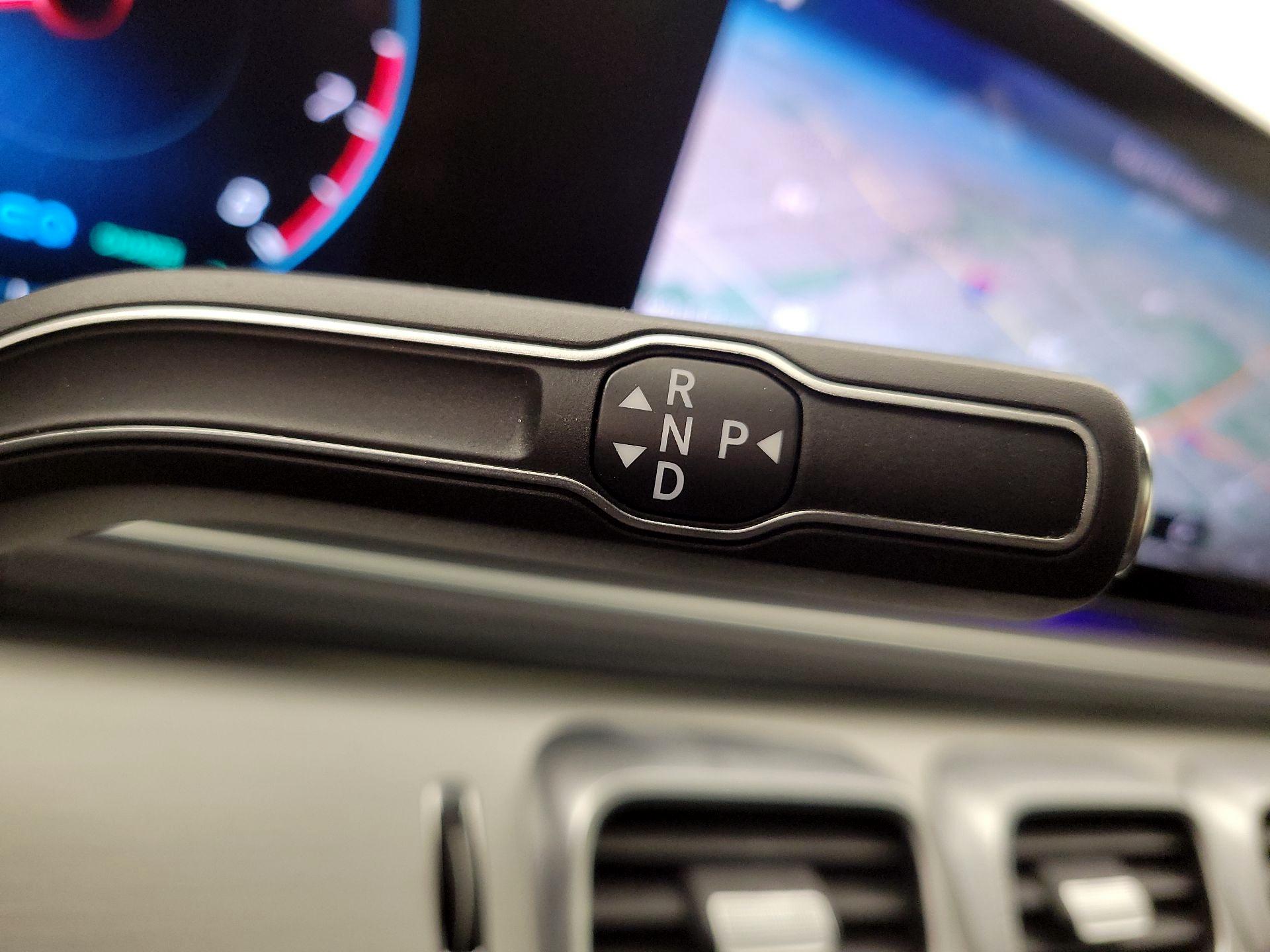 Thumbnail: 2021 Mercedes-Benz GLE - 18