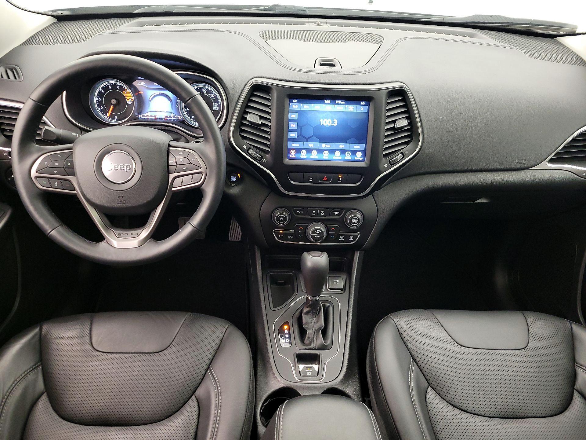 Thumbnail: 2021 Jeep Cherokee - 9