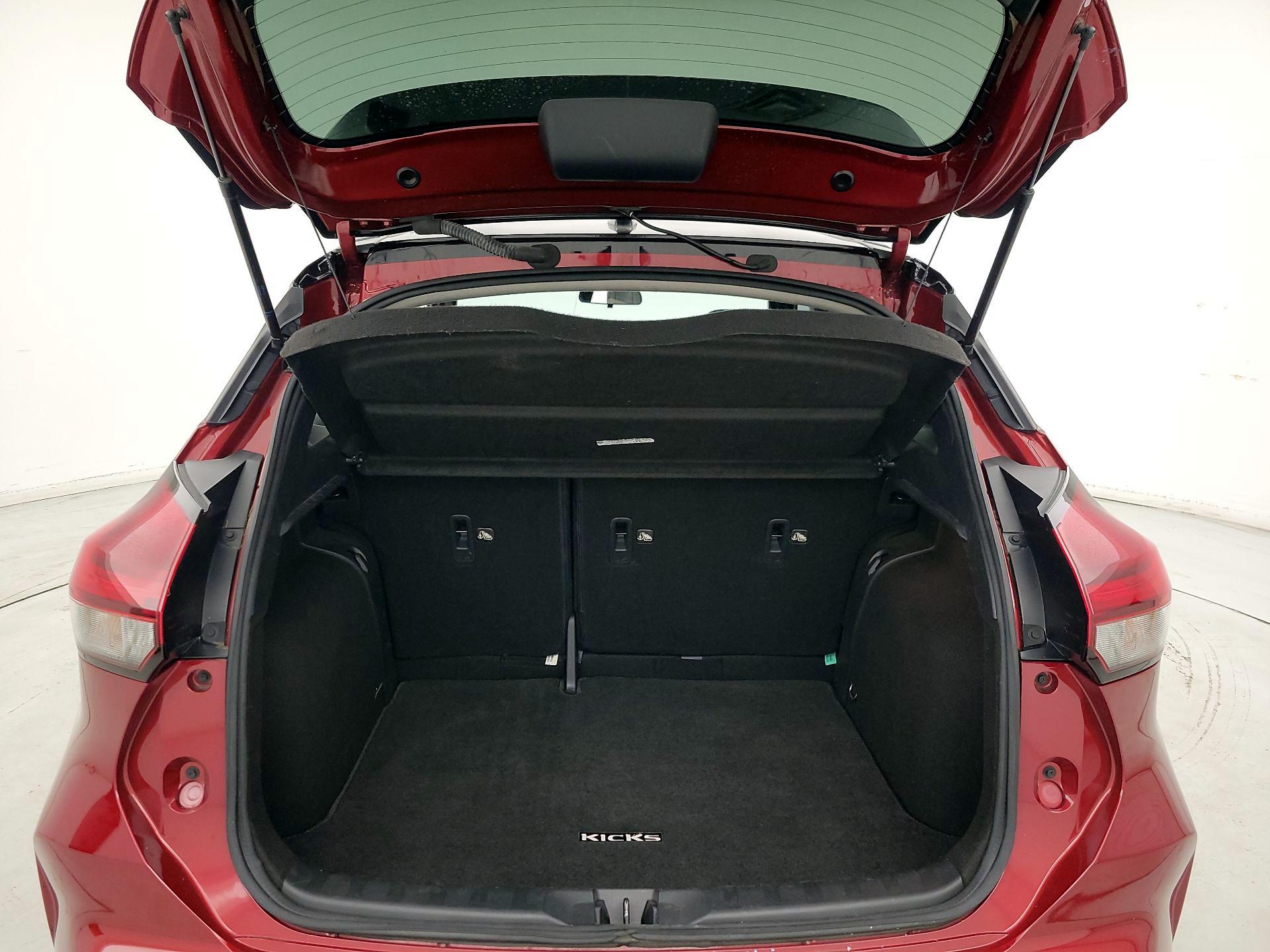 Thumbnail: 2021 Nissan Kicks - 20