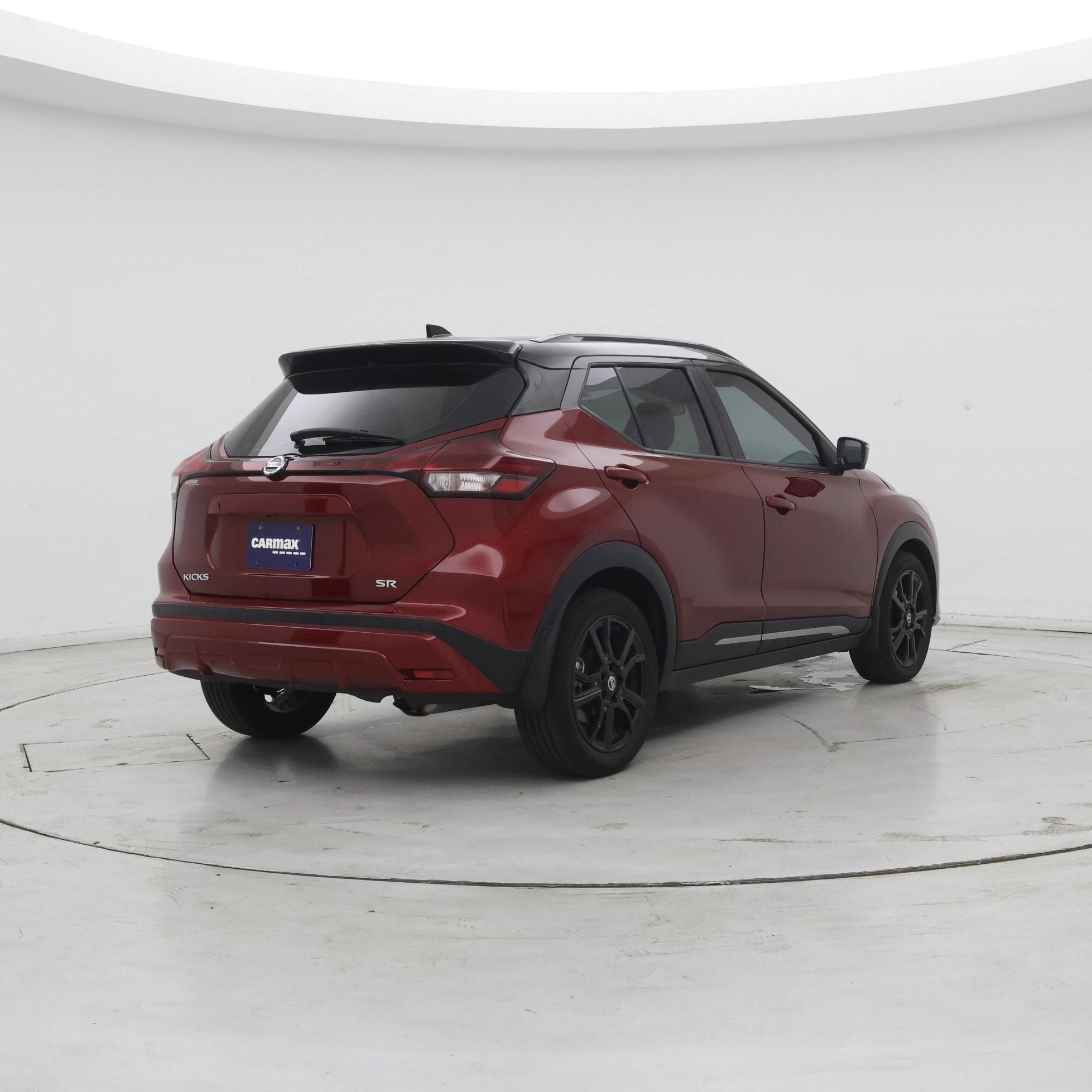 Thumbnail: 2021 Nissan Kicks - 8