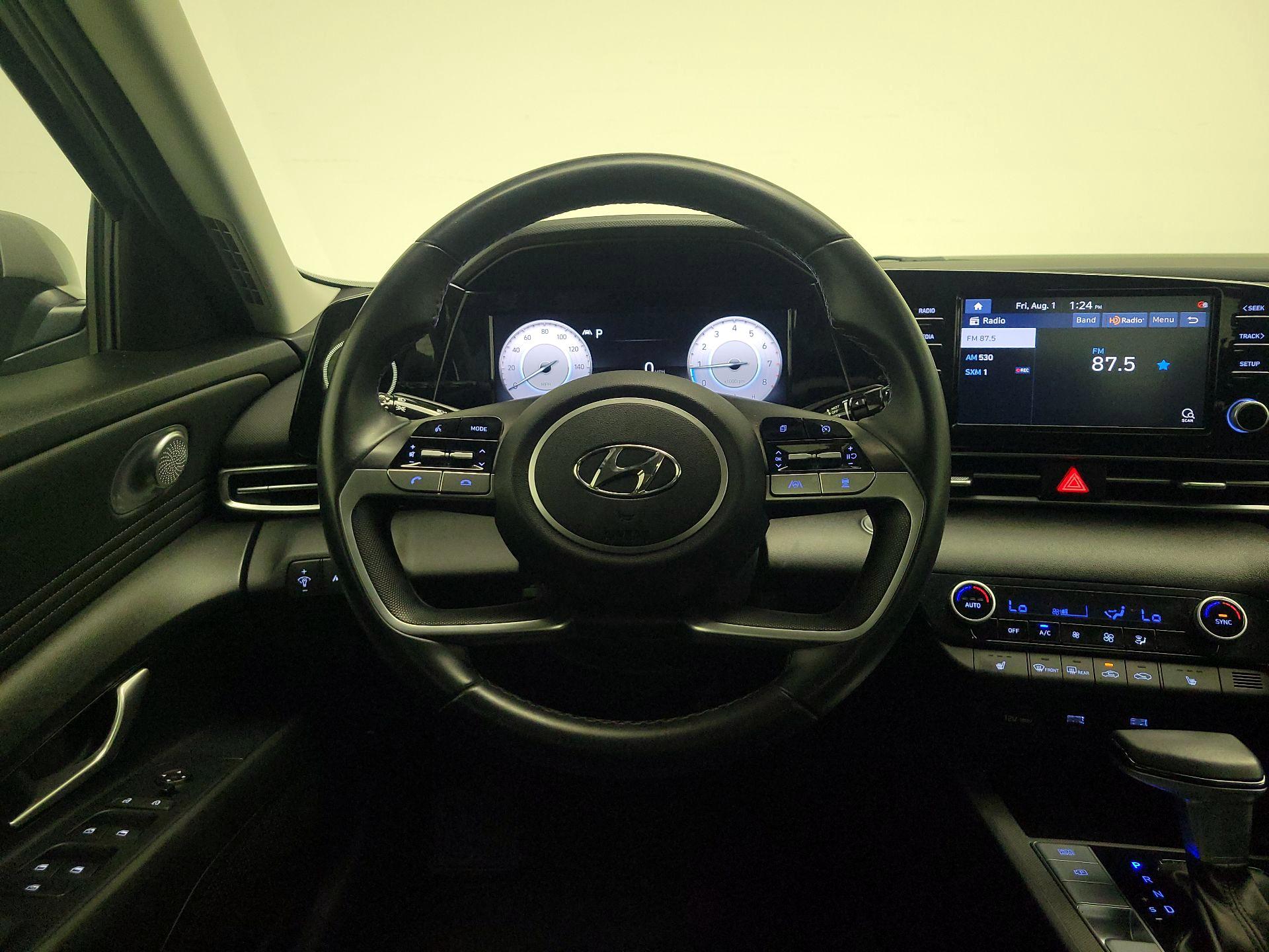 Thumbnail: 2021 Hyundai Elantra - 10