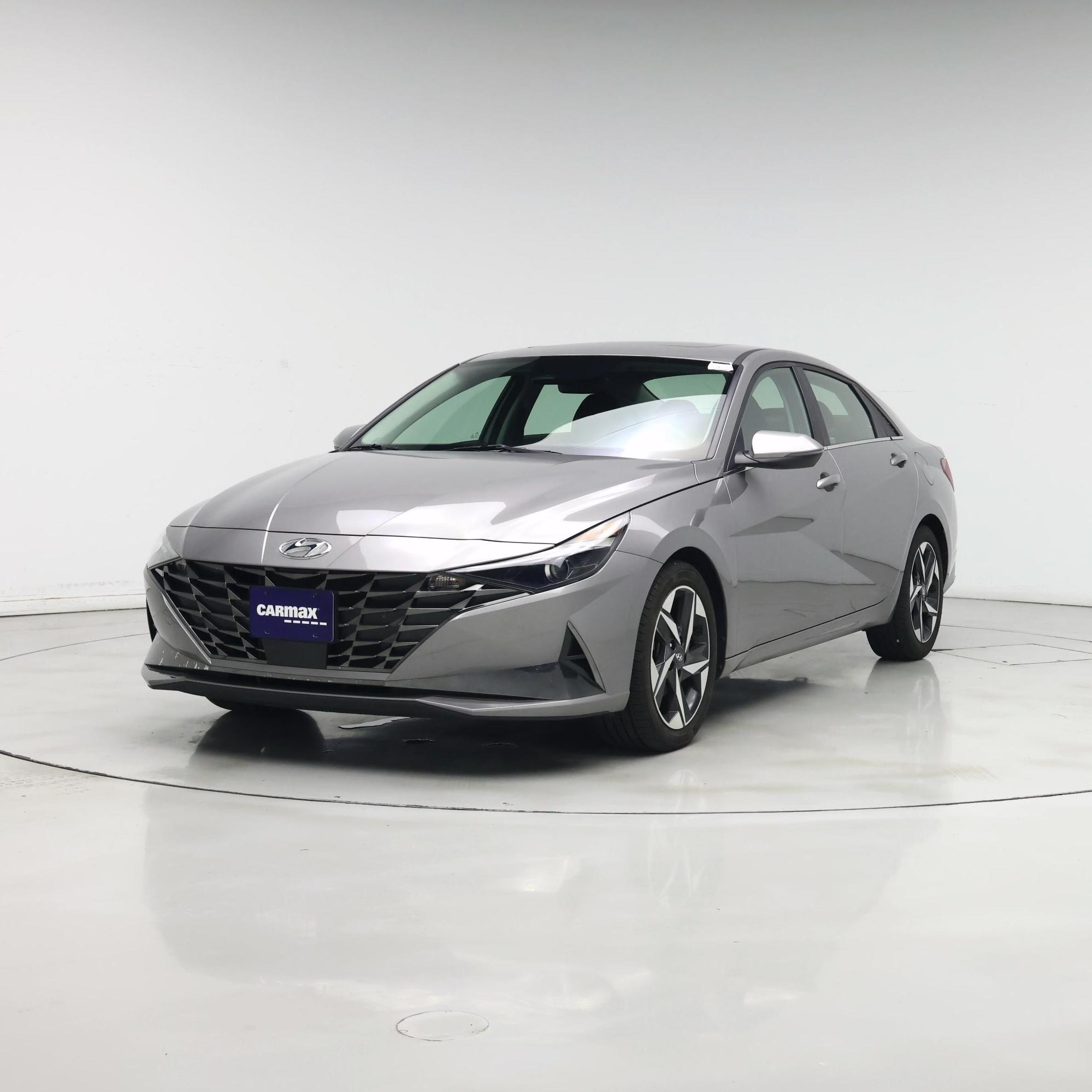 Thumbnail: 2021 Hyundai Elantra - 4