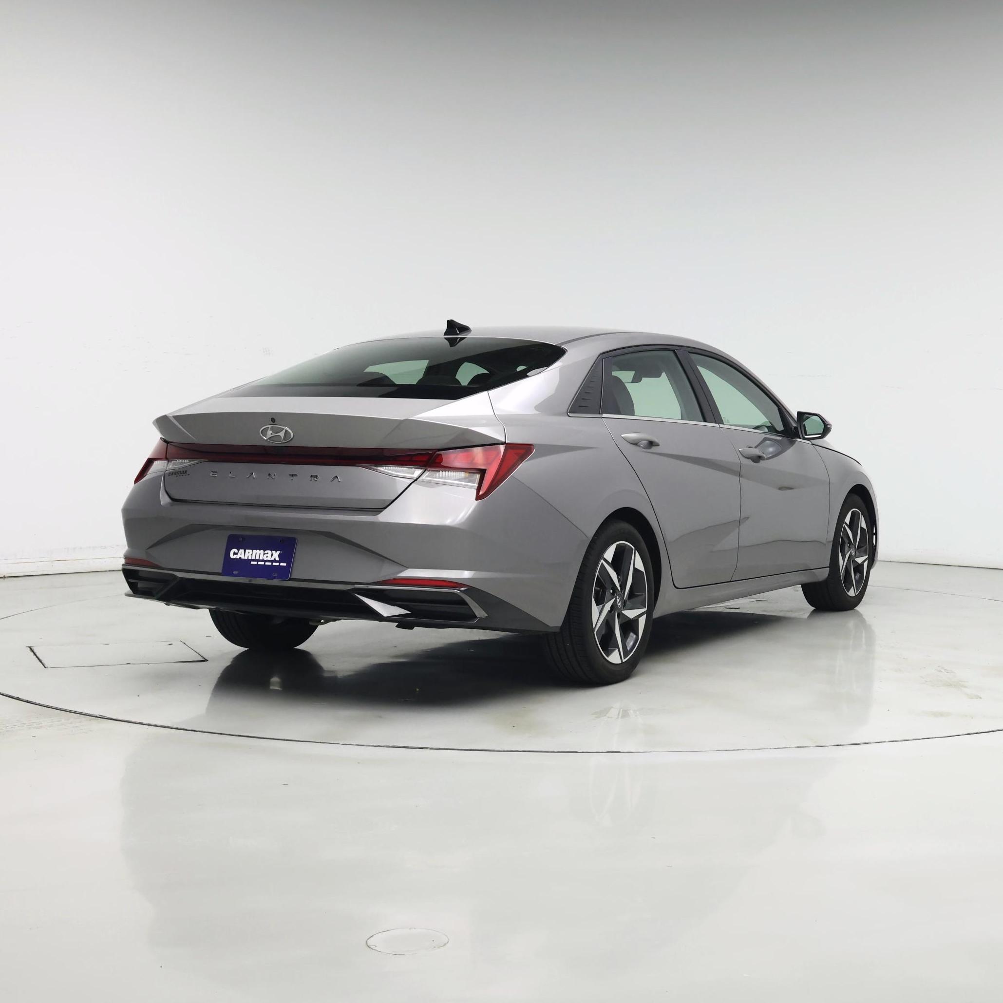 Thumbnail: 2021 Hyundai Elantra - 8