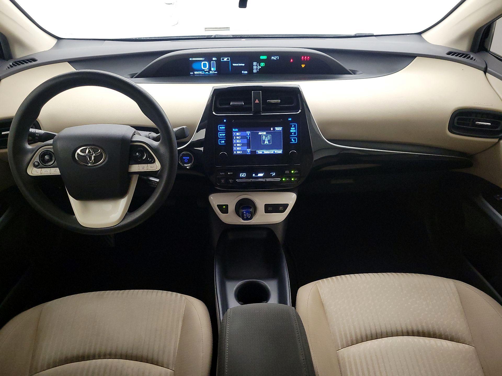 Thumbnail: 2018 Toyota Prius - 9
