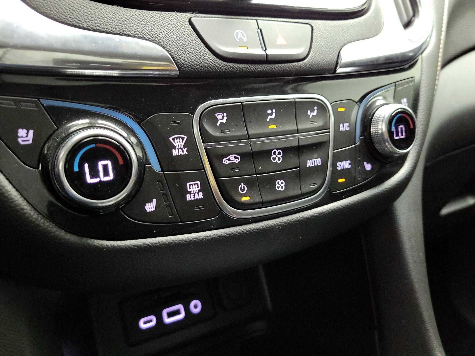 Thumbnail: 2024 Chevrolet Equinox - 15