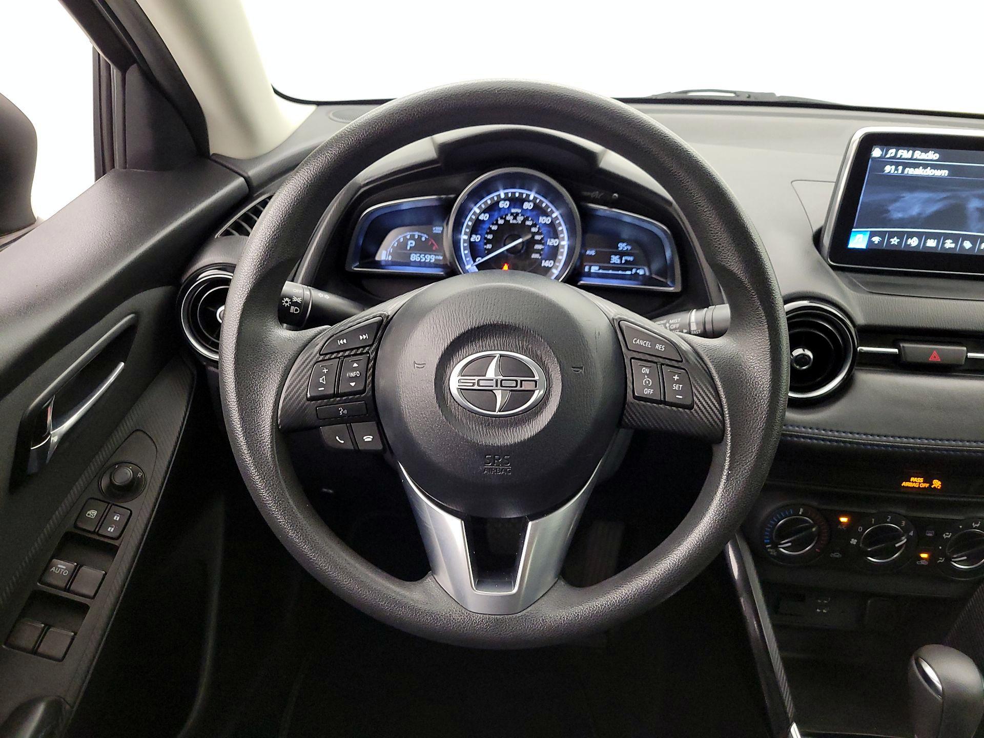 Thumbnail: 2016 Scion iA - 10