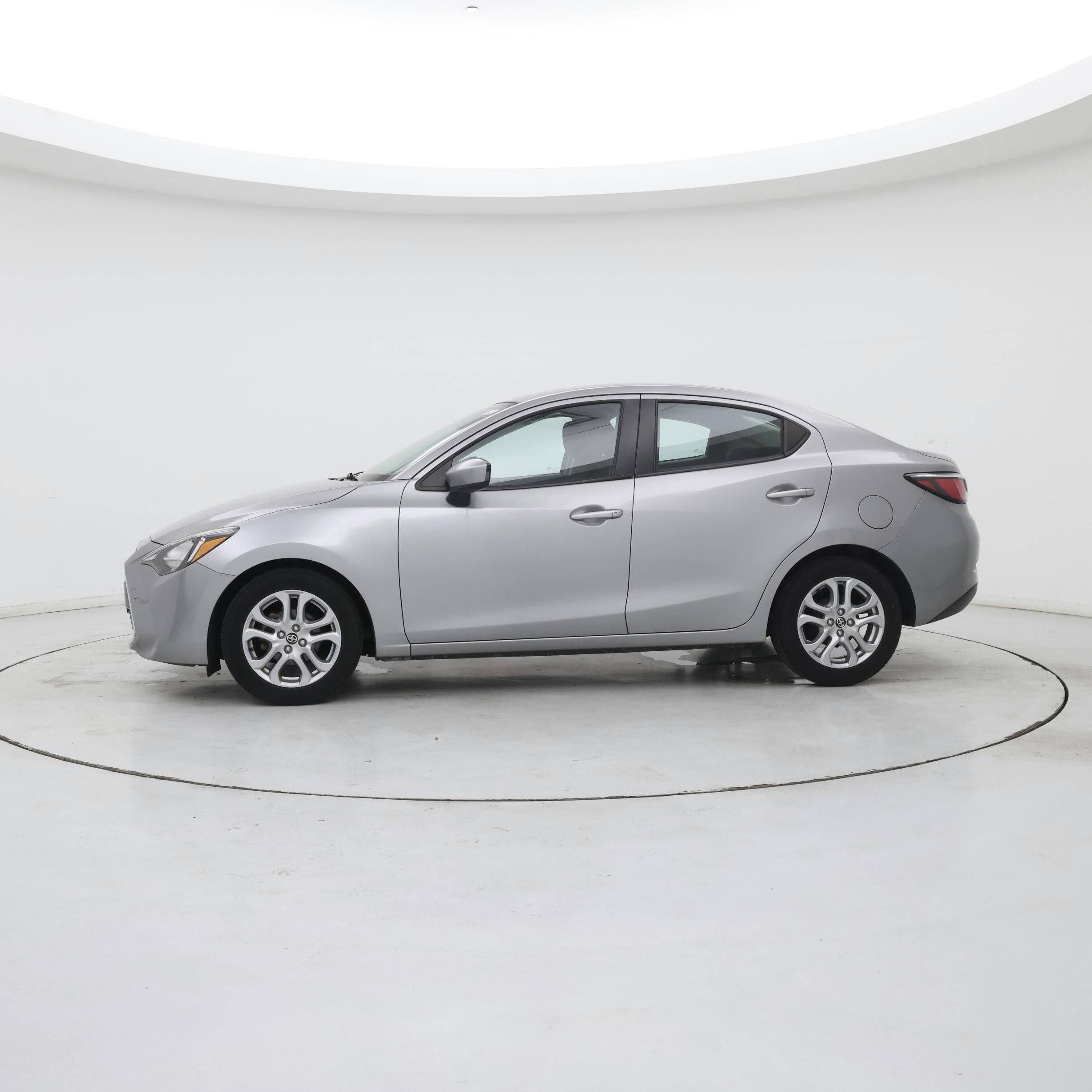 Thumbnail: 2016 Scion iA - 3