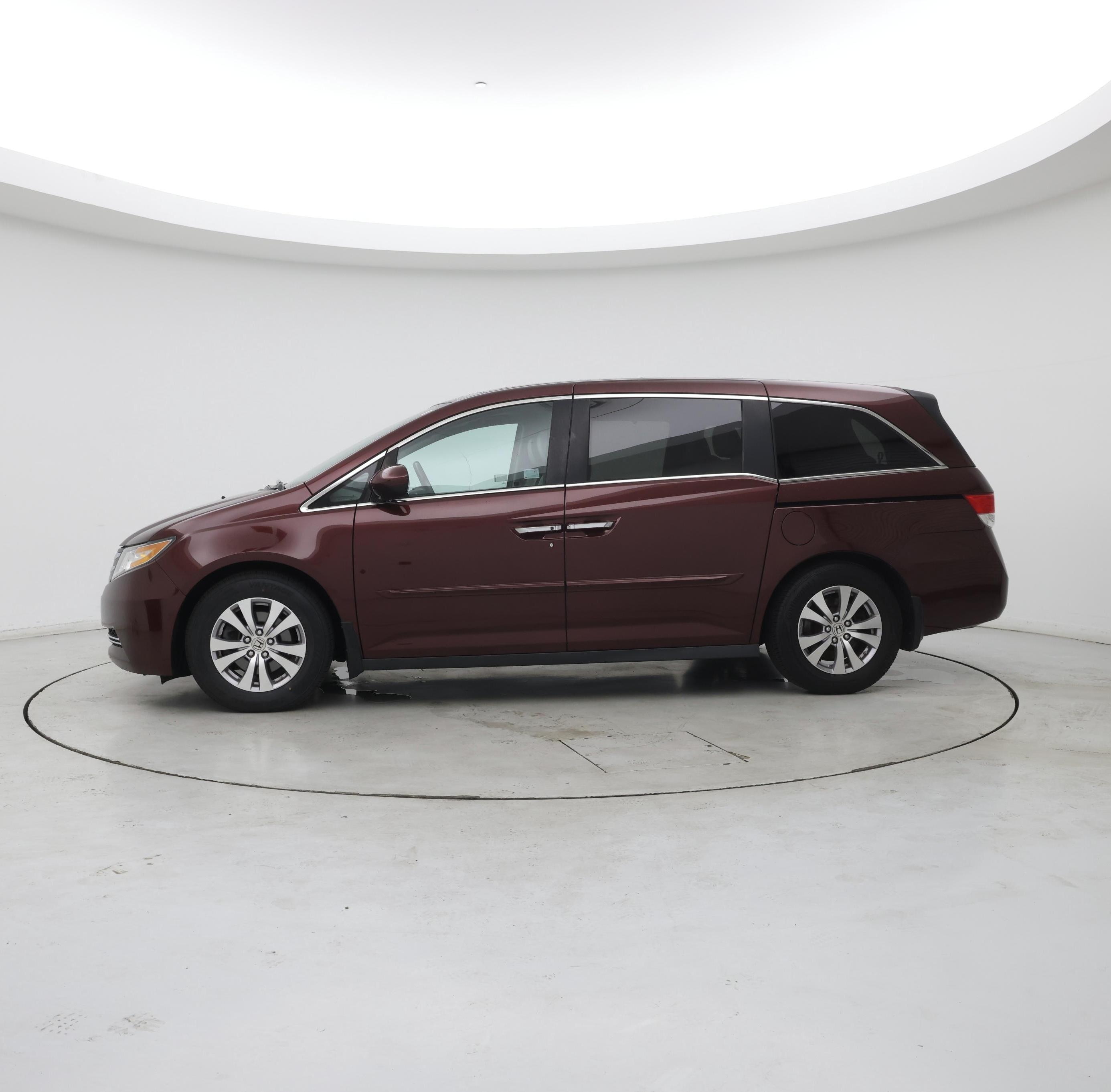 Thumbnail: 2016 Honda Odyssey - 3