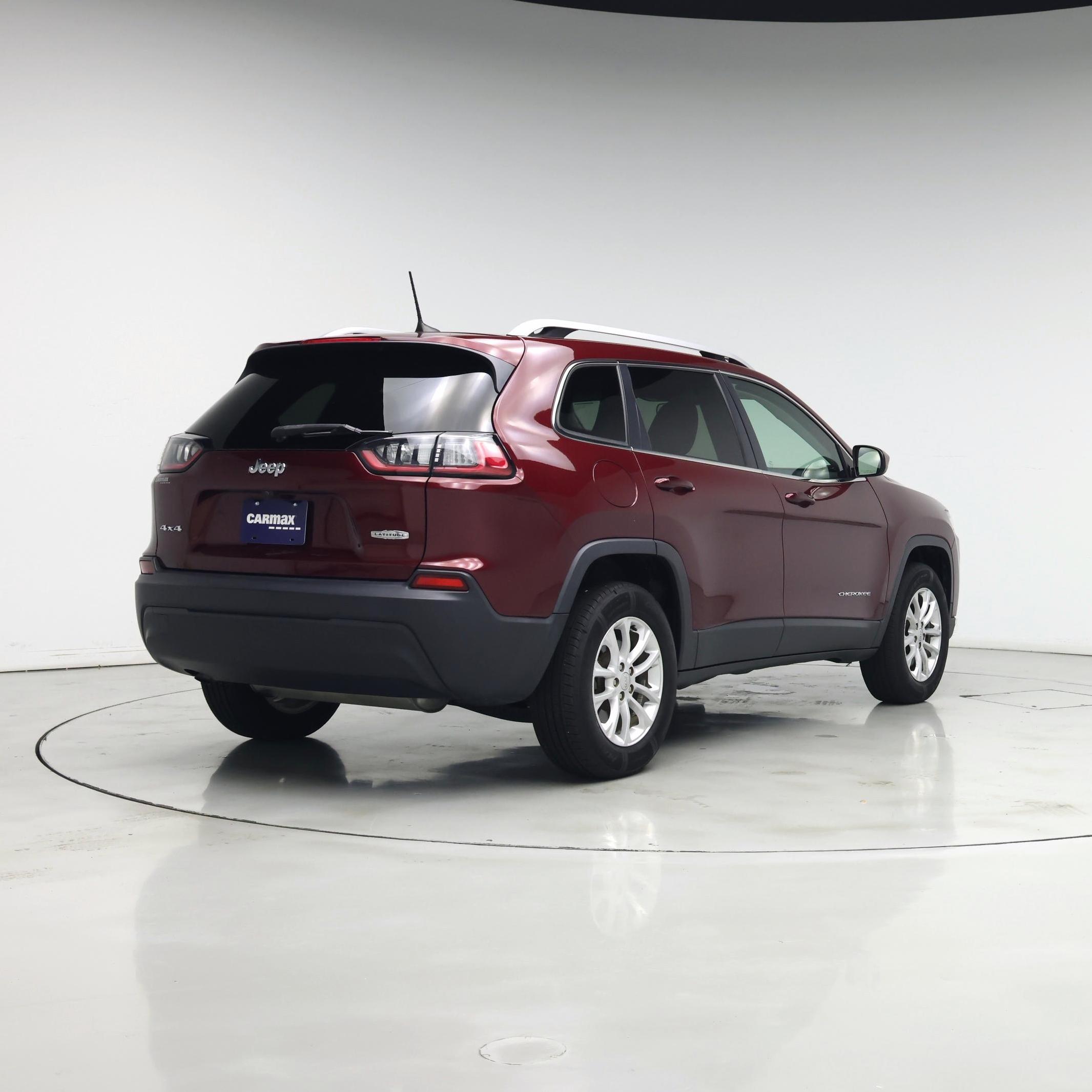 Thumbnail: 2019 Jeep Cherokee - 8