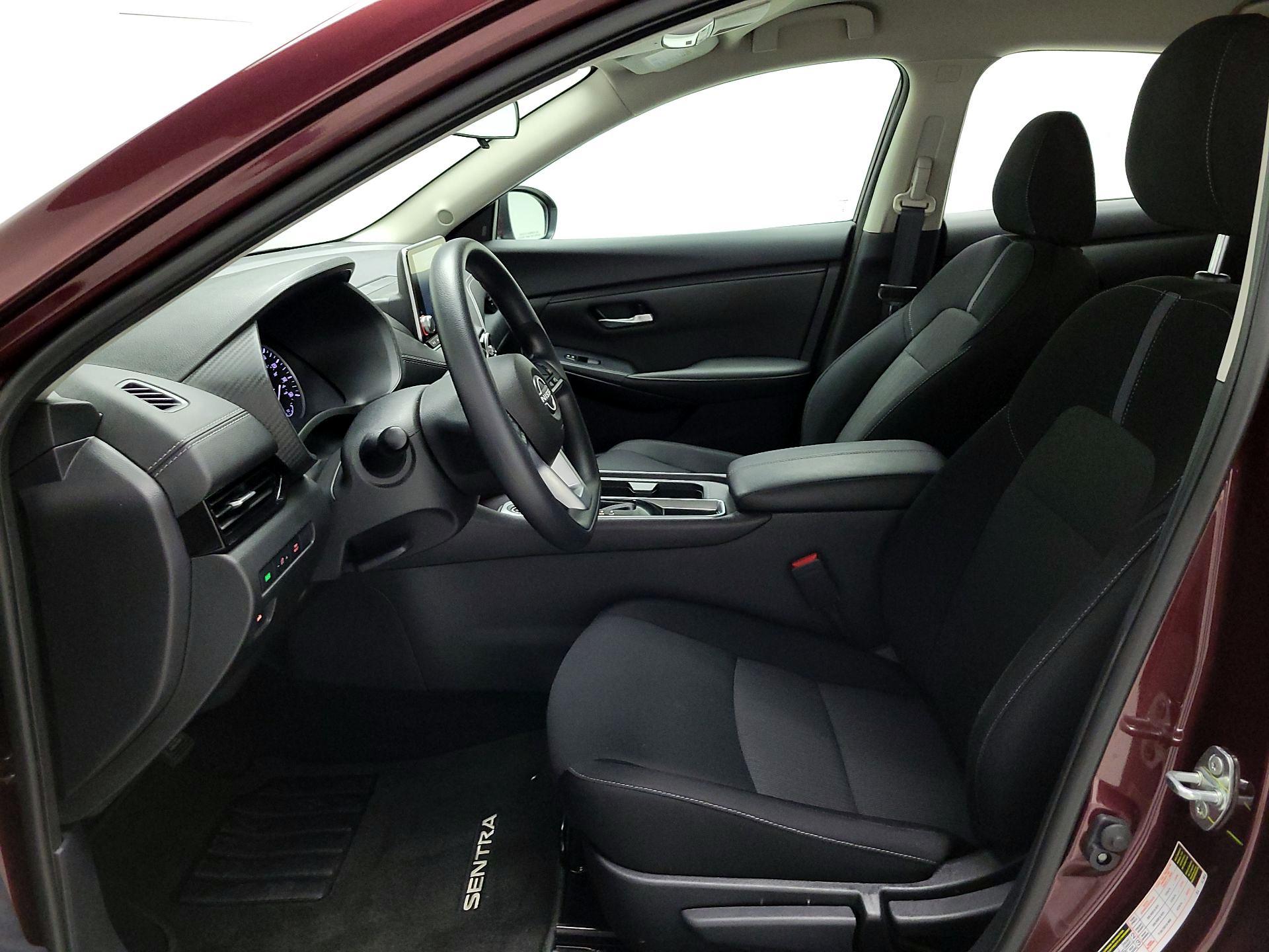 Thumbnail: 2024 Nissan Sentra - 11