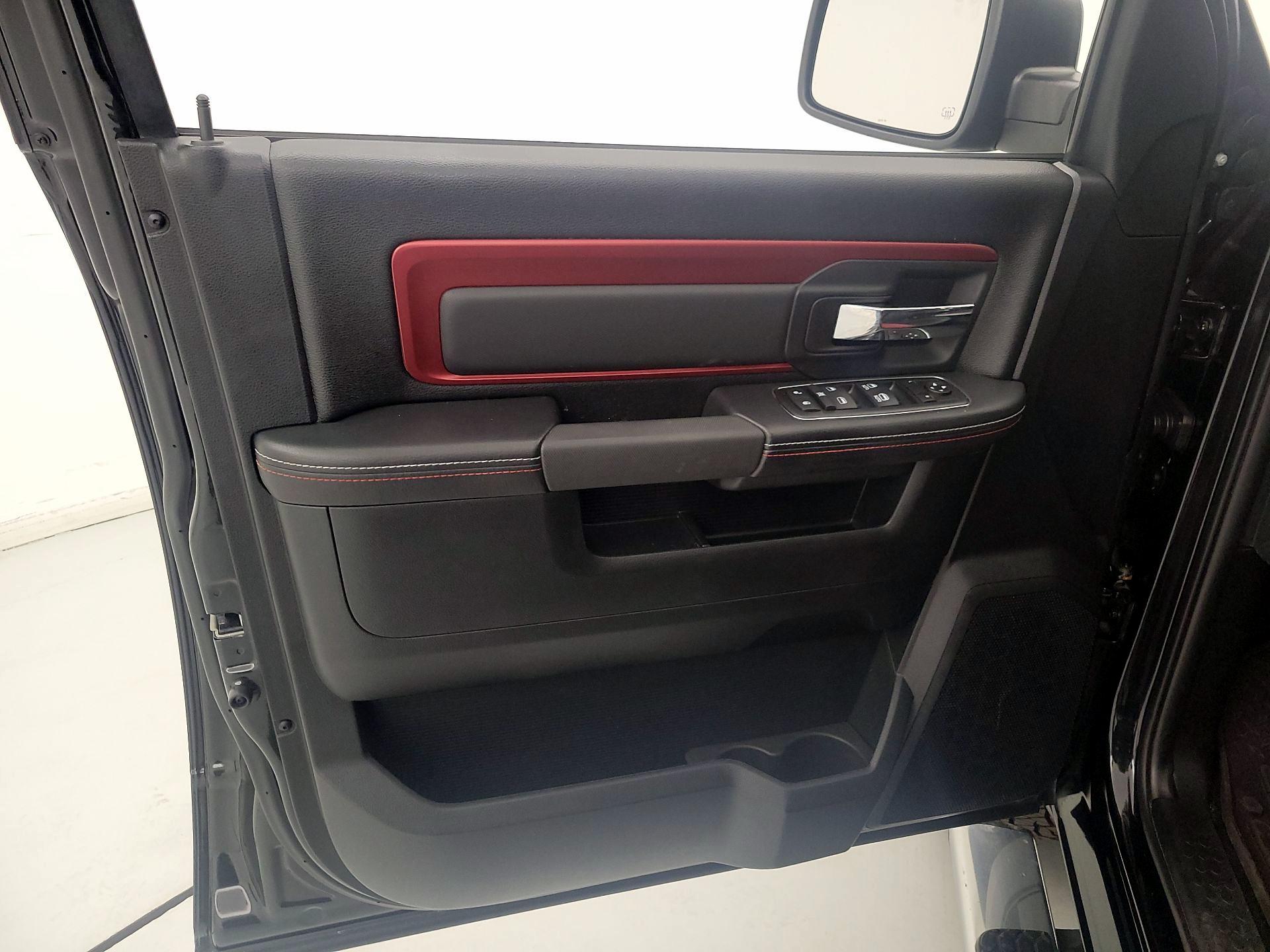 Thumbnail: 2016 RAM 1500 - 12