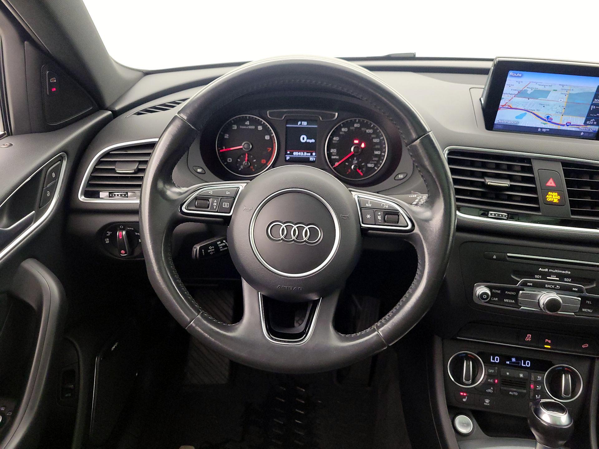 Thumbnail: 2018 Audi Q3 - 10