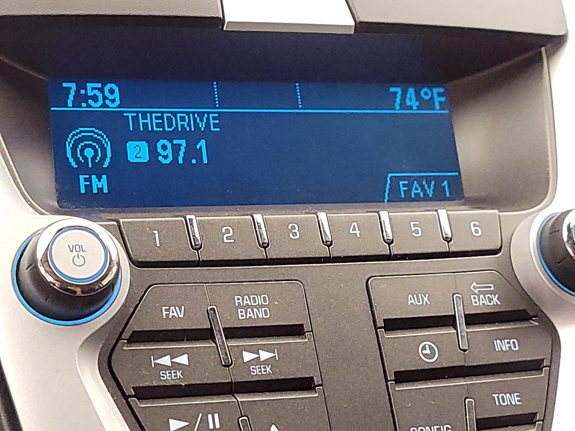 Thumbnail: 2014 Chevrolet Equinox - 13