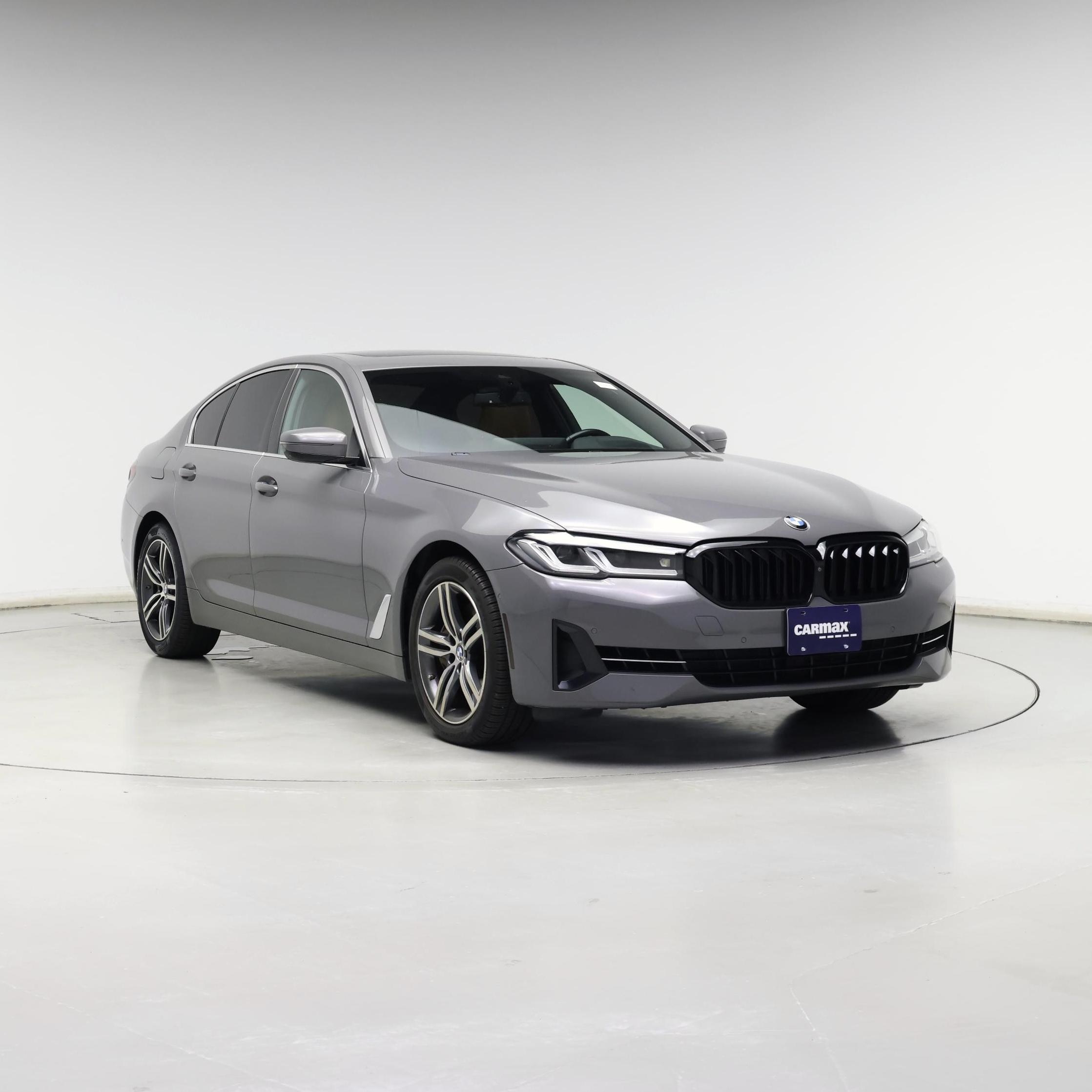 Thumbnail: 2021 BMW 5 Series - 1