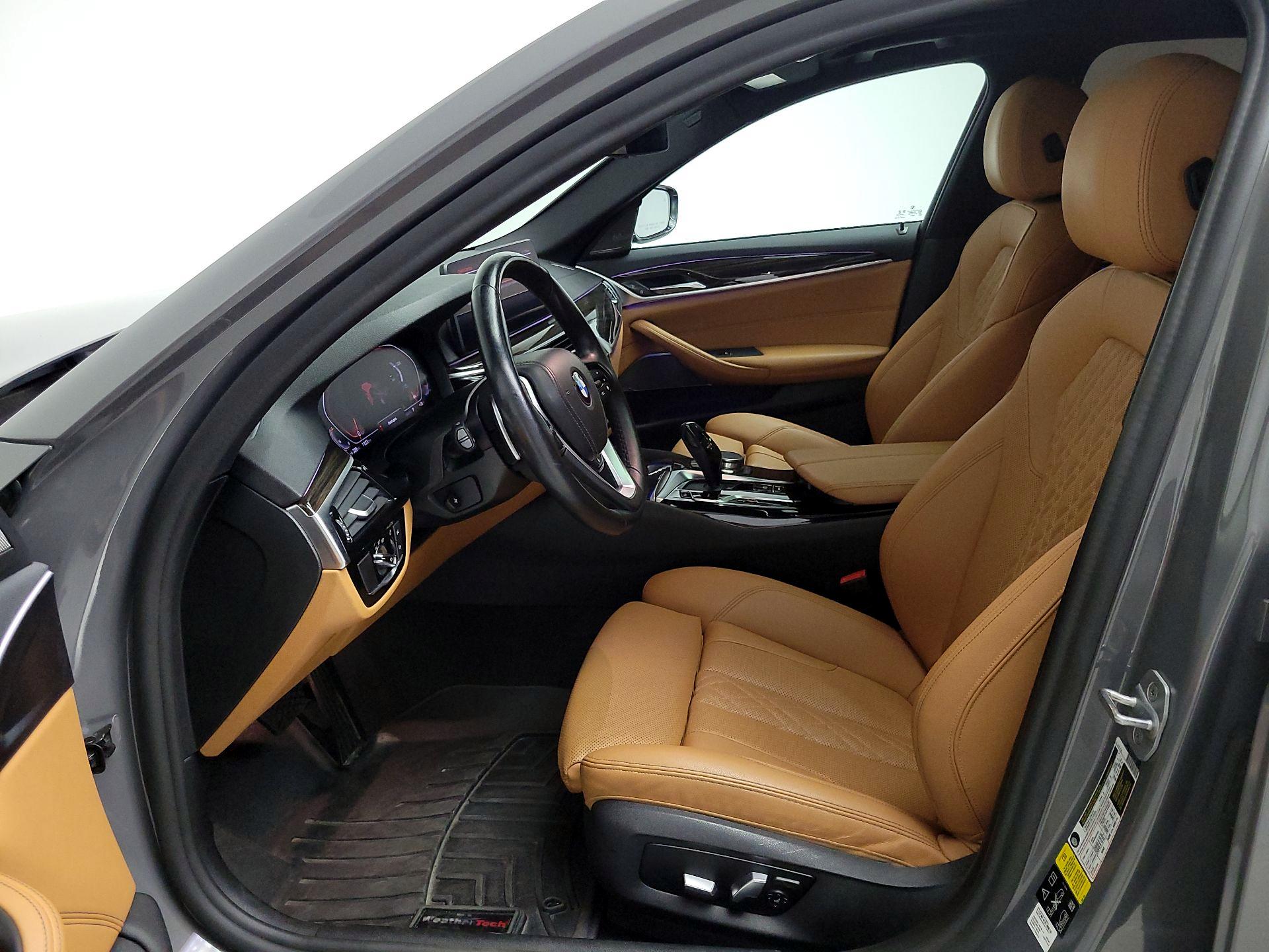 Thumbnail: 2021 BMW 5 Series - 11
