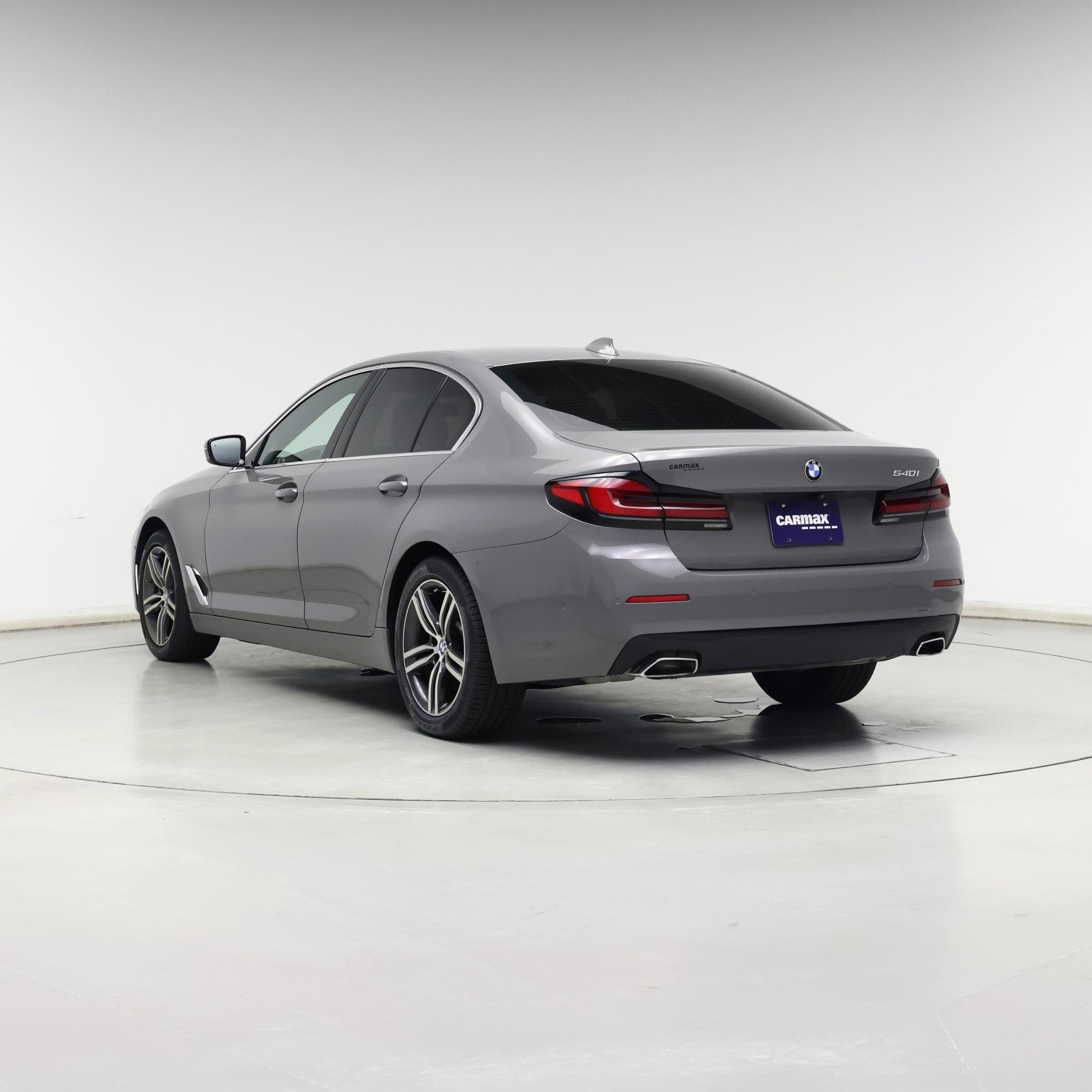 Thumbnail: 2021 BMW 5 Series - 2