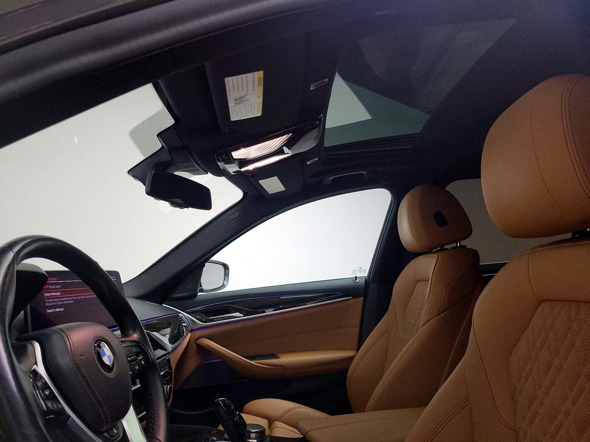 Thumbnail: 2021 BMW 5 Series - 20