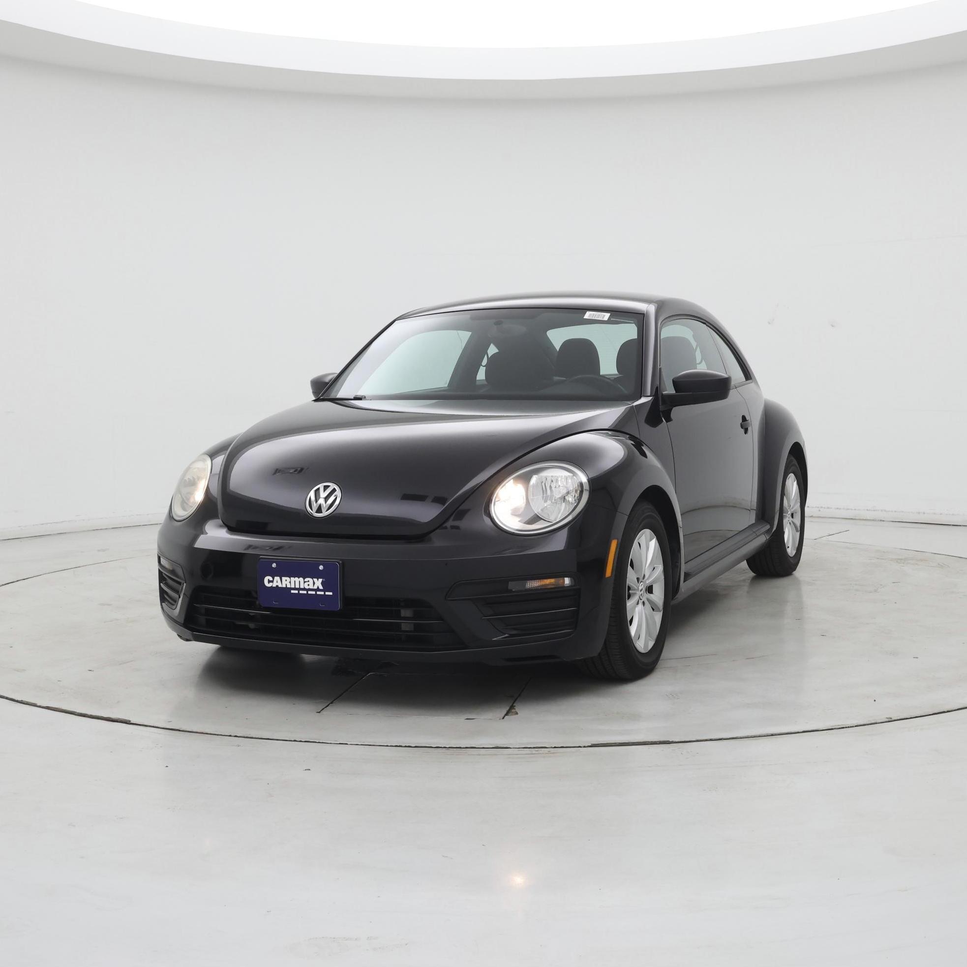 Thumbnail: 2018 Volkswagen Beetle - 4
