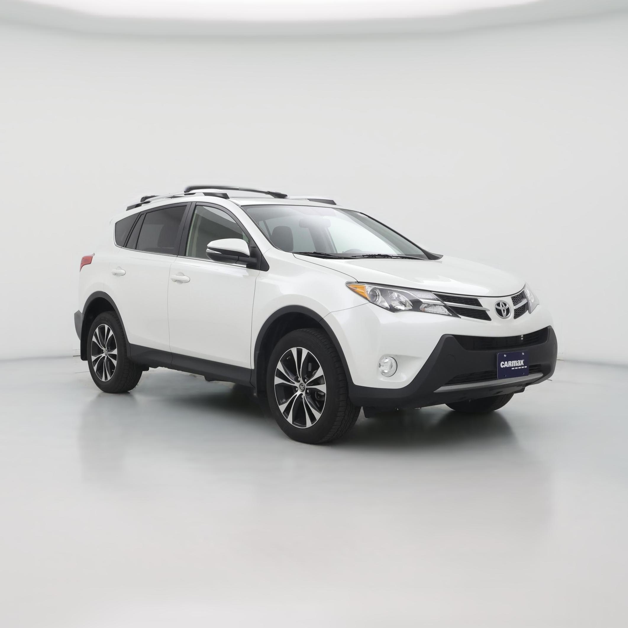 Thumbnail: 2015 Toyota RAV4 - 1