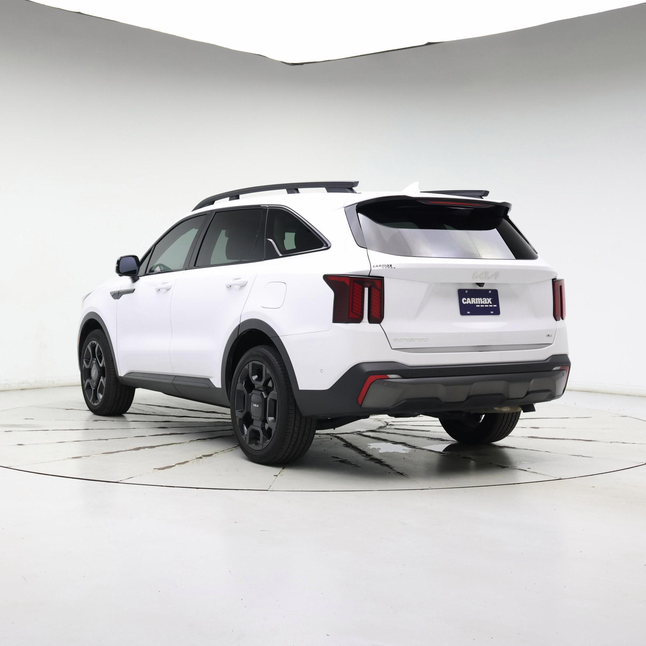 Thumbnail: 2024 Kia Sorento - 2