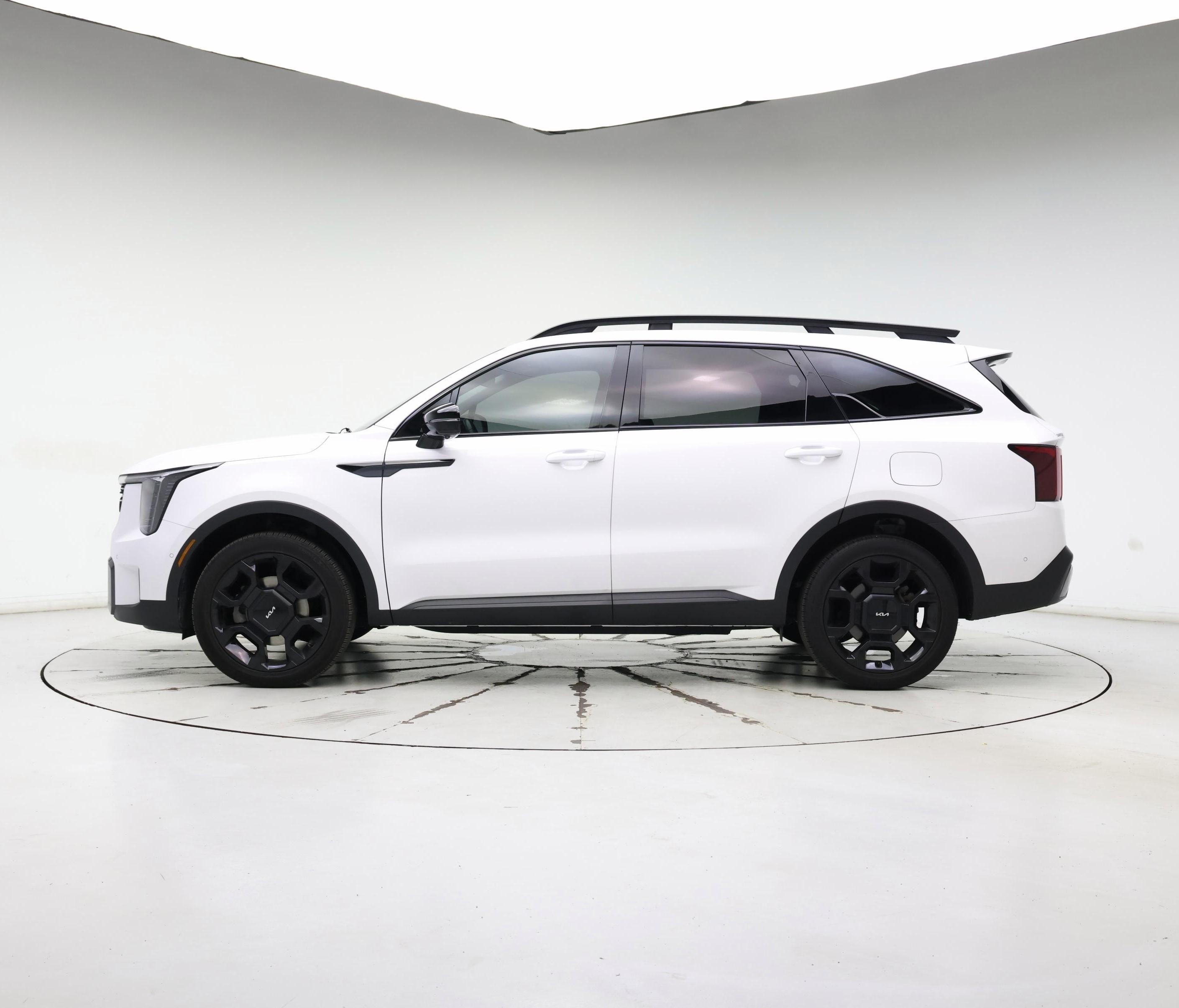 Thumbnail: 2024 Kia Sorento - 3