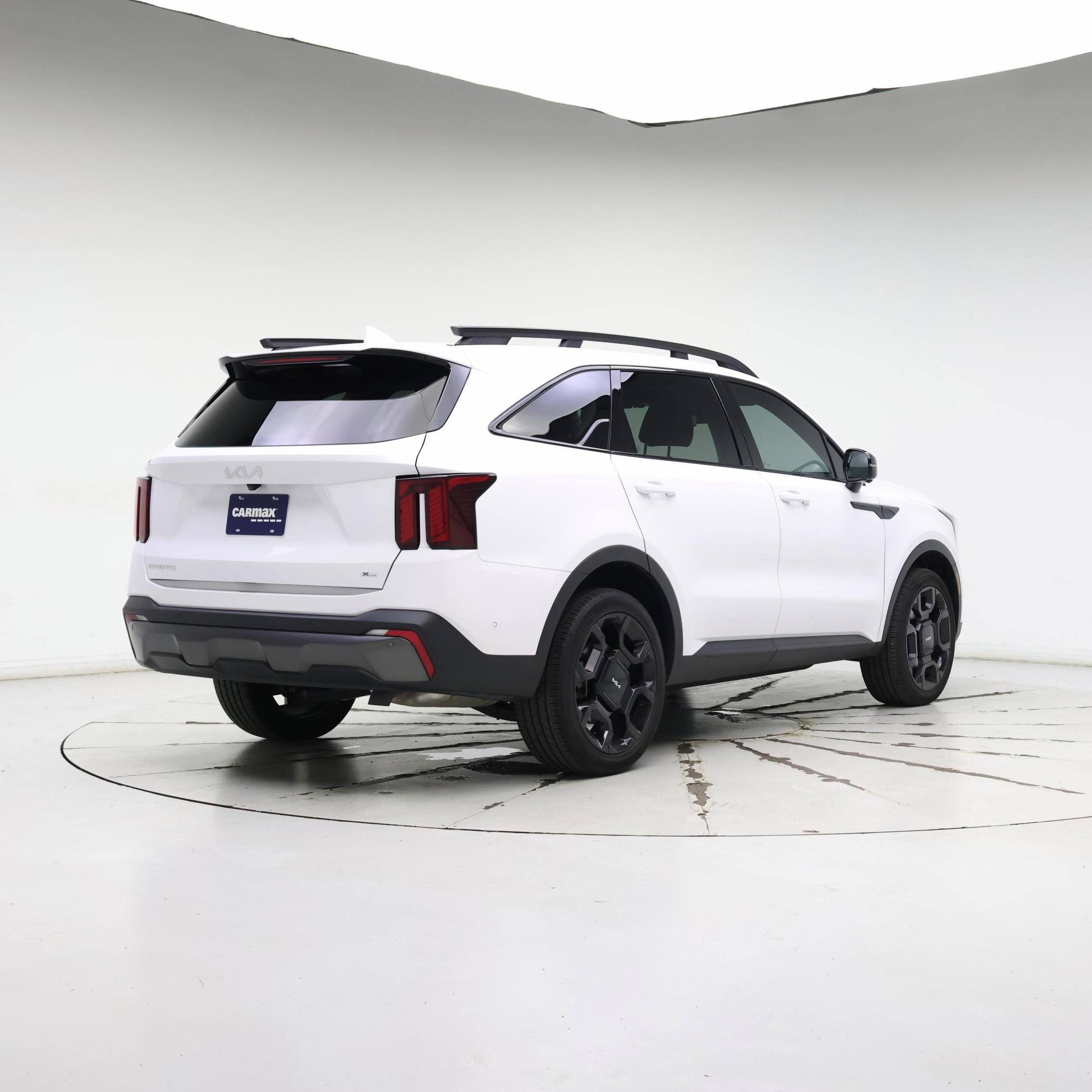 Thumbnail: 2024 Kia Sorento - 8