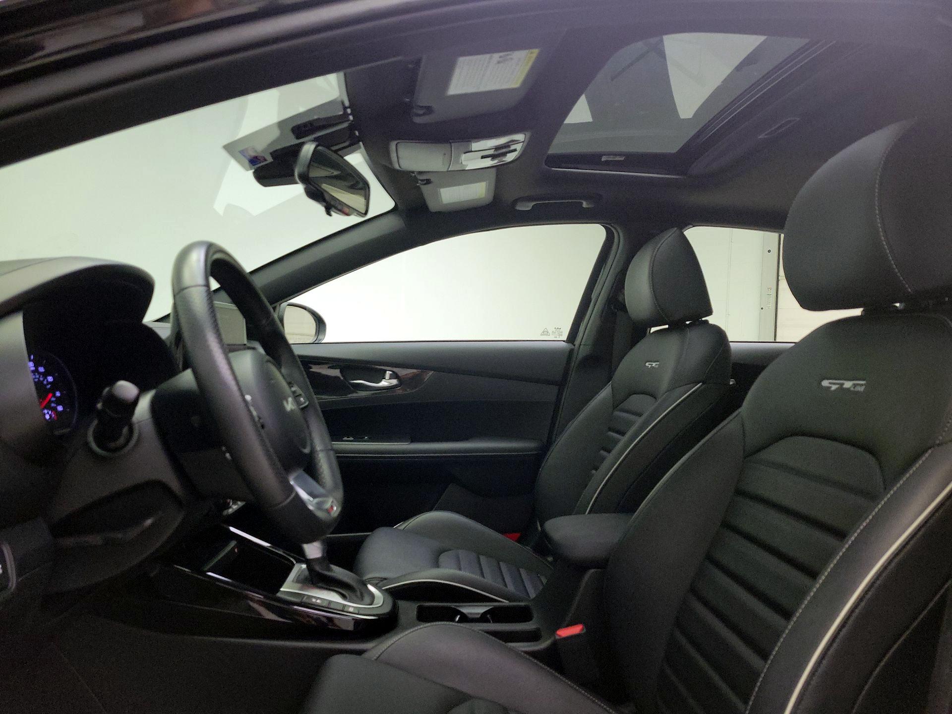 Thumbnail: 2024 Kia Forte - 20