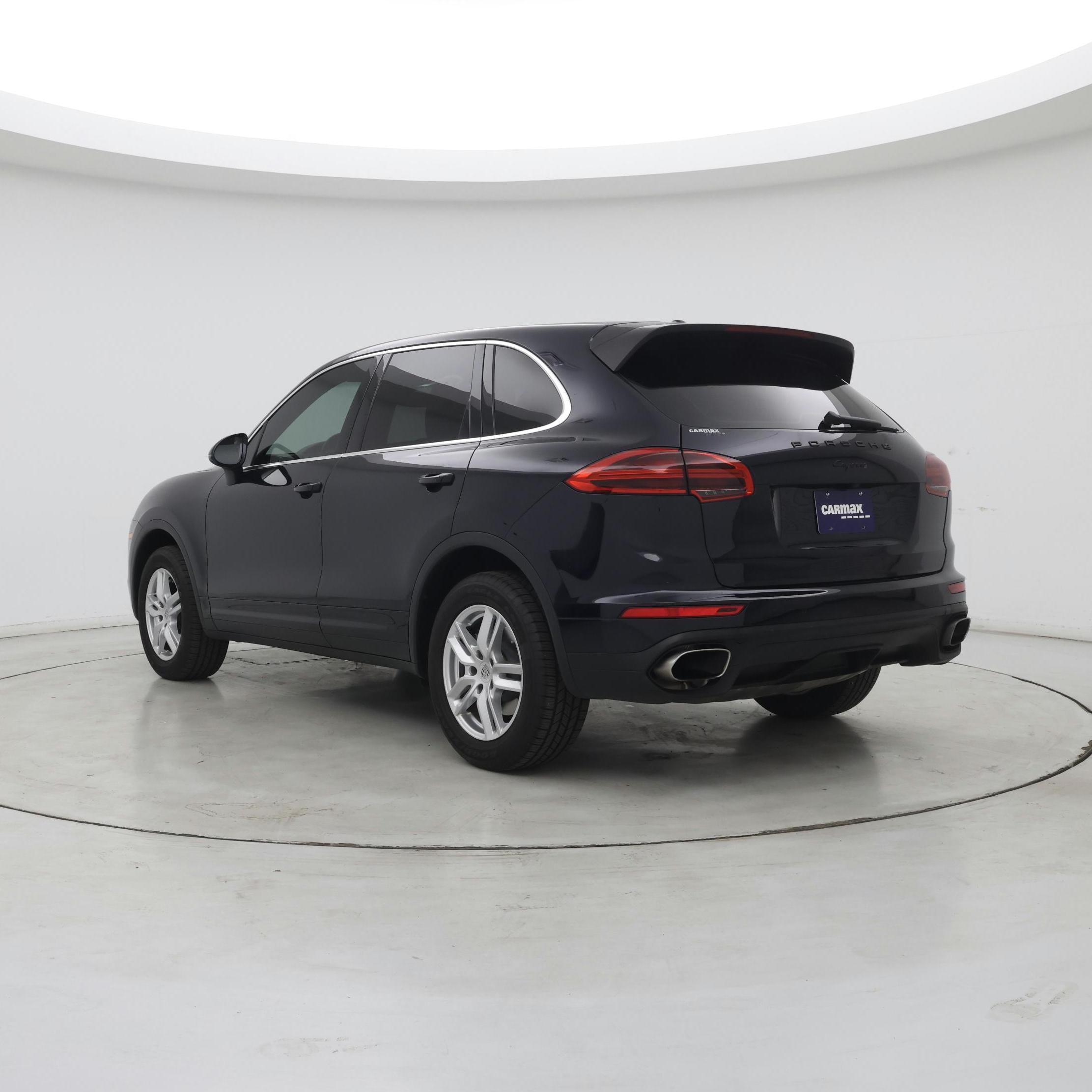 Thumbnail: 2017 Porsche Cayenne - 2