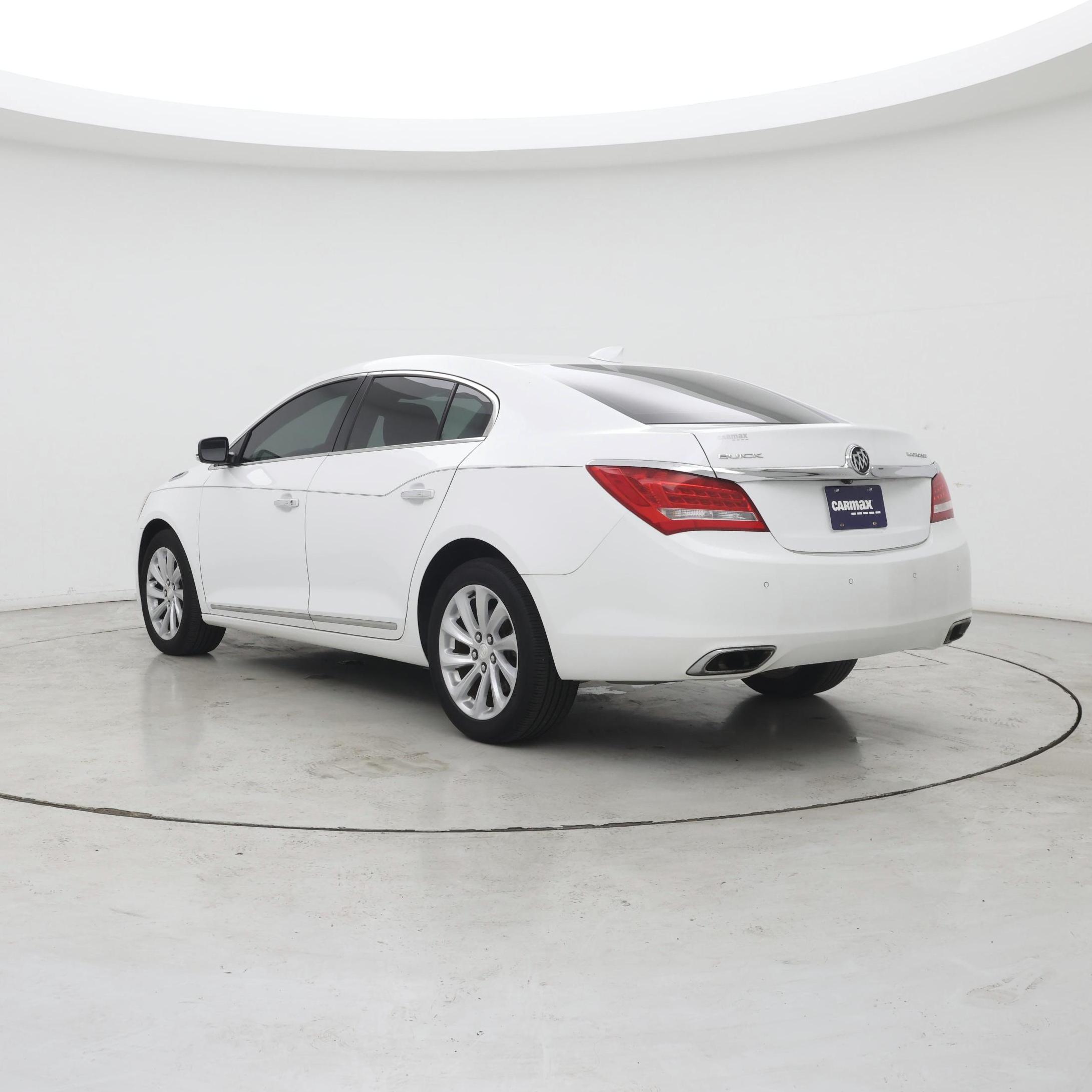Thumbnail: 2016 Buick LaCrosse - 2