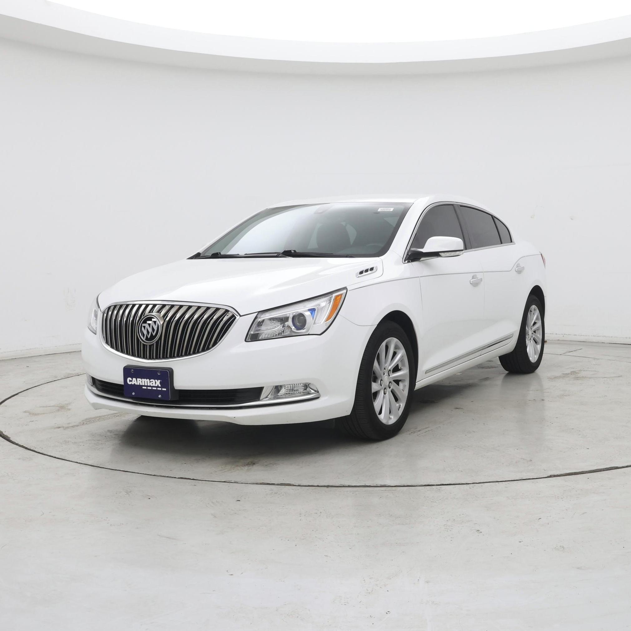Thumbnail: 2016 Buick LaCrosse - 4