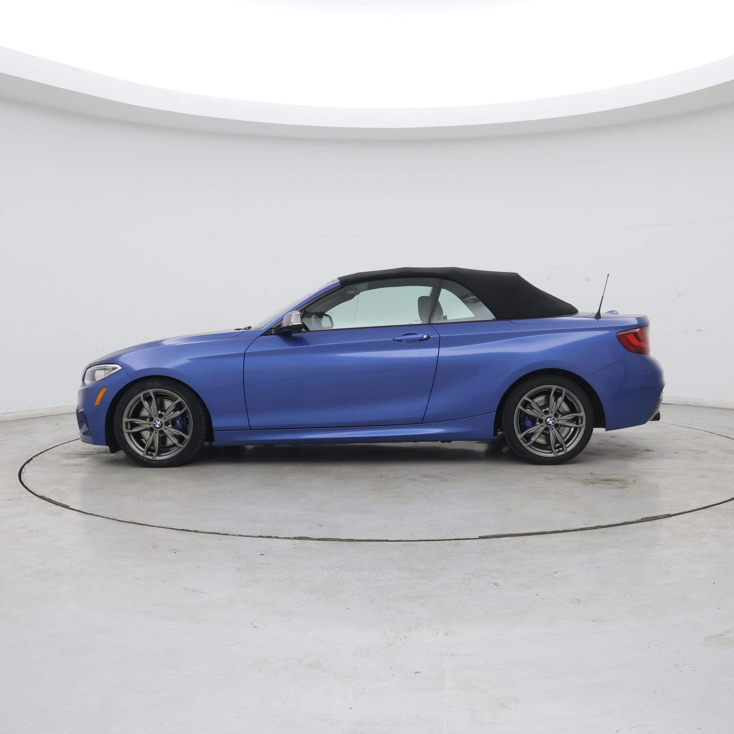 Thumbnail: 2016 BMW 2 Series - 3
