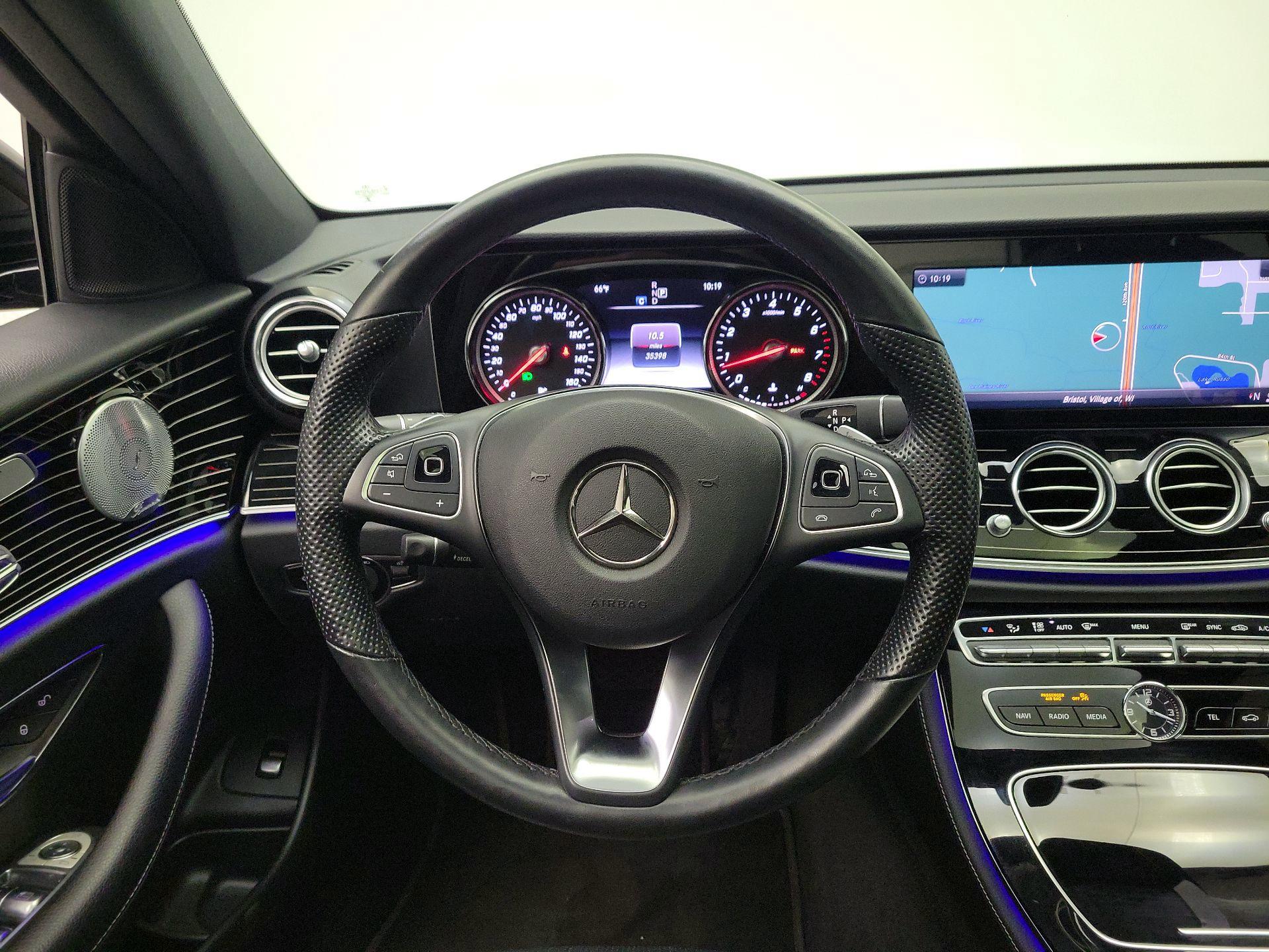 Thumbnail: 2018 Mercedes-Benz E-Class - 10