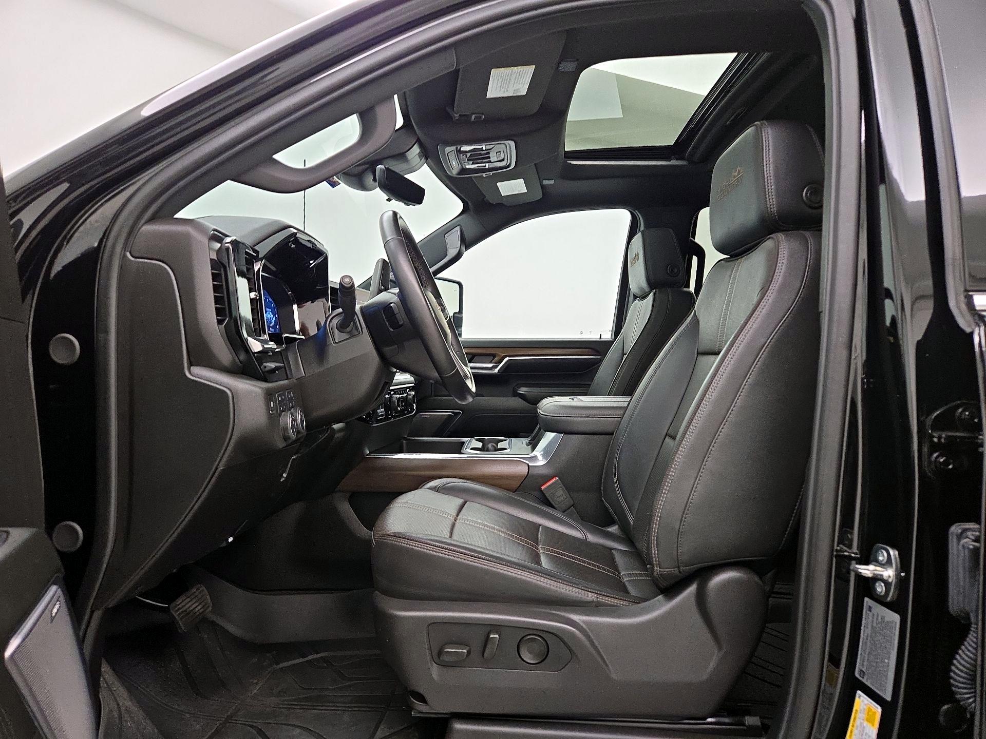 Thumbnail: 2024 Chevrolet Silverado 3500 - 11