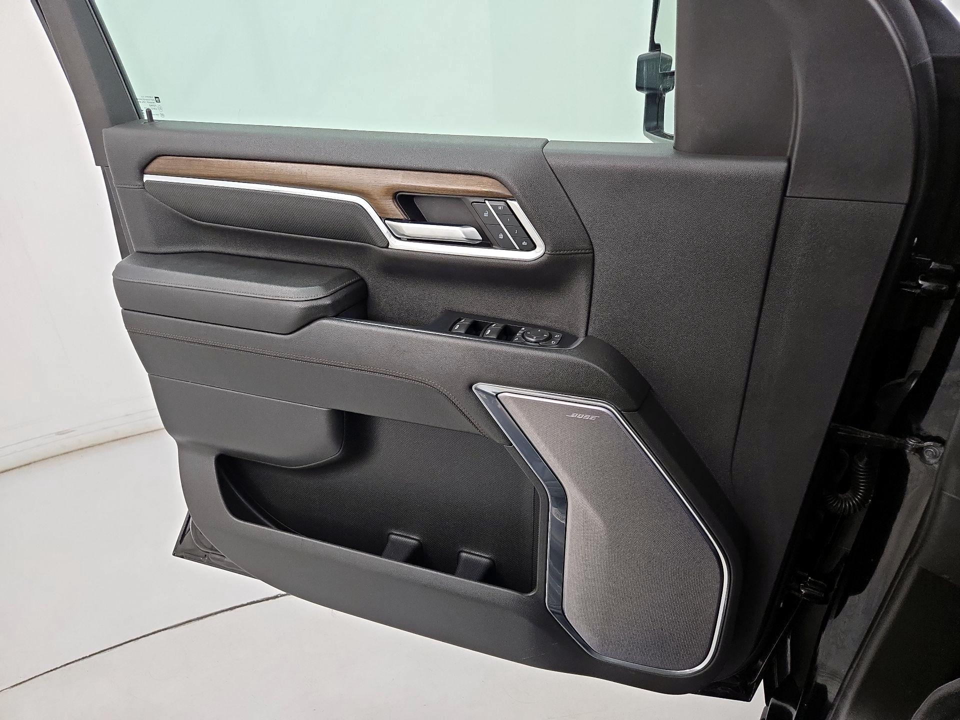 Thumbnail: 2024 Chevrolet Silverado 3500 - 12