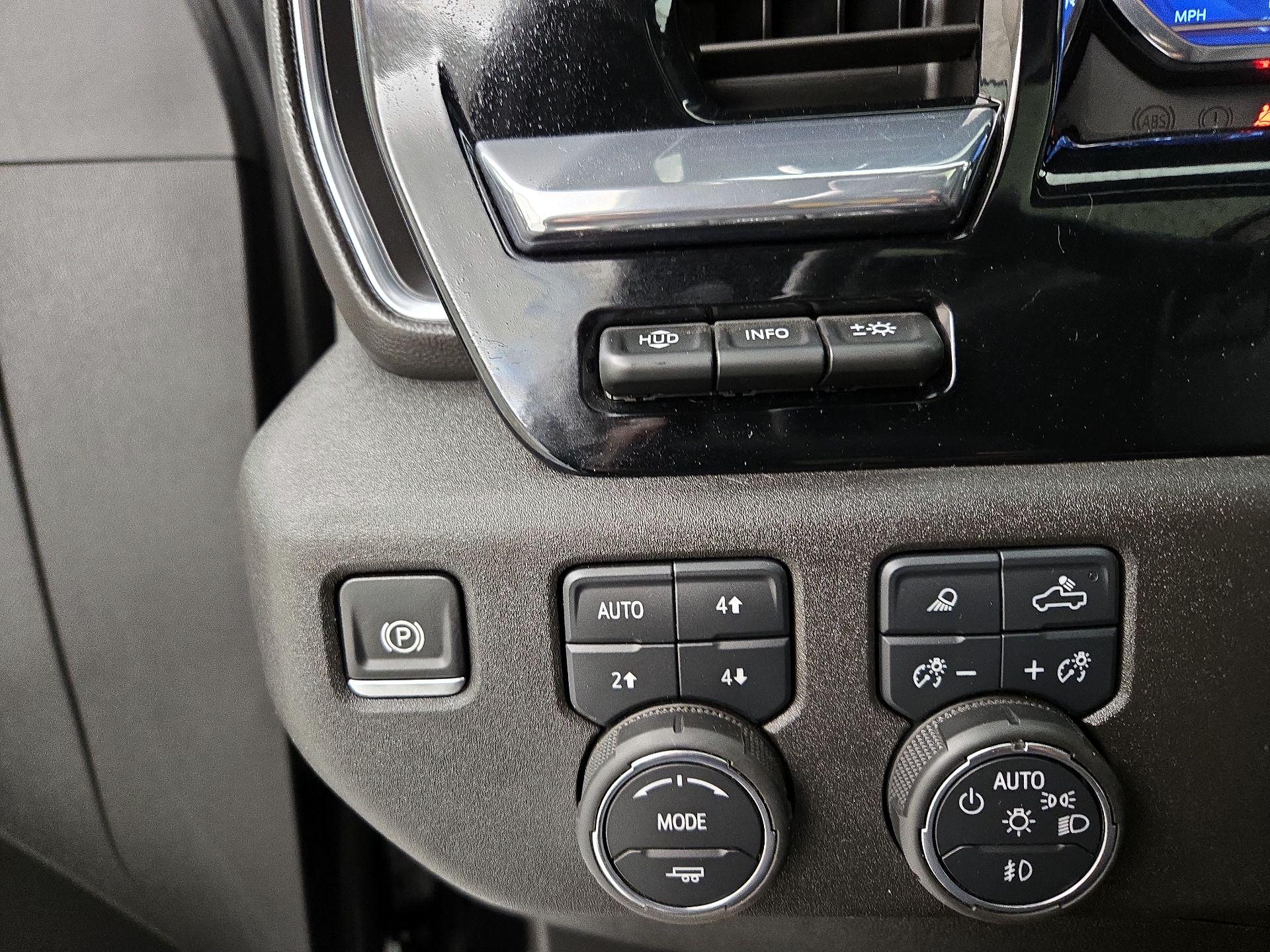 Thumbnail: 2024 Chevrolet Silverado 3500 - 13