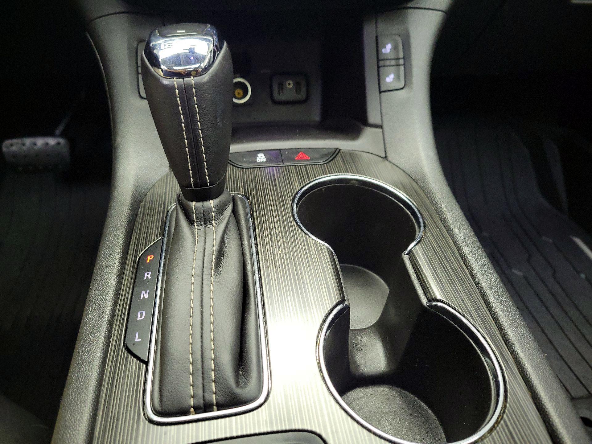 Thumbnail: 2019 GMC Acadia - 17