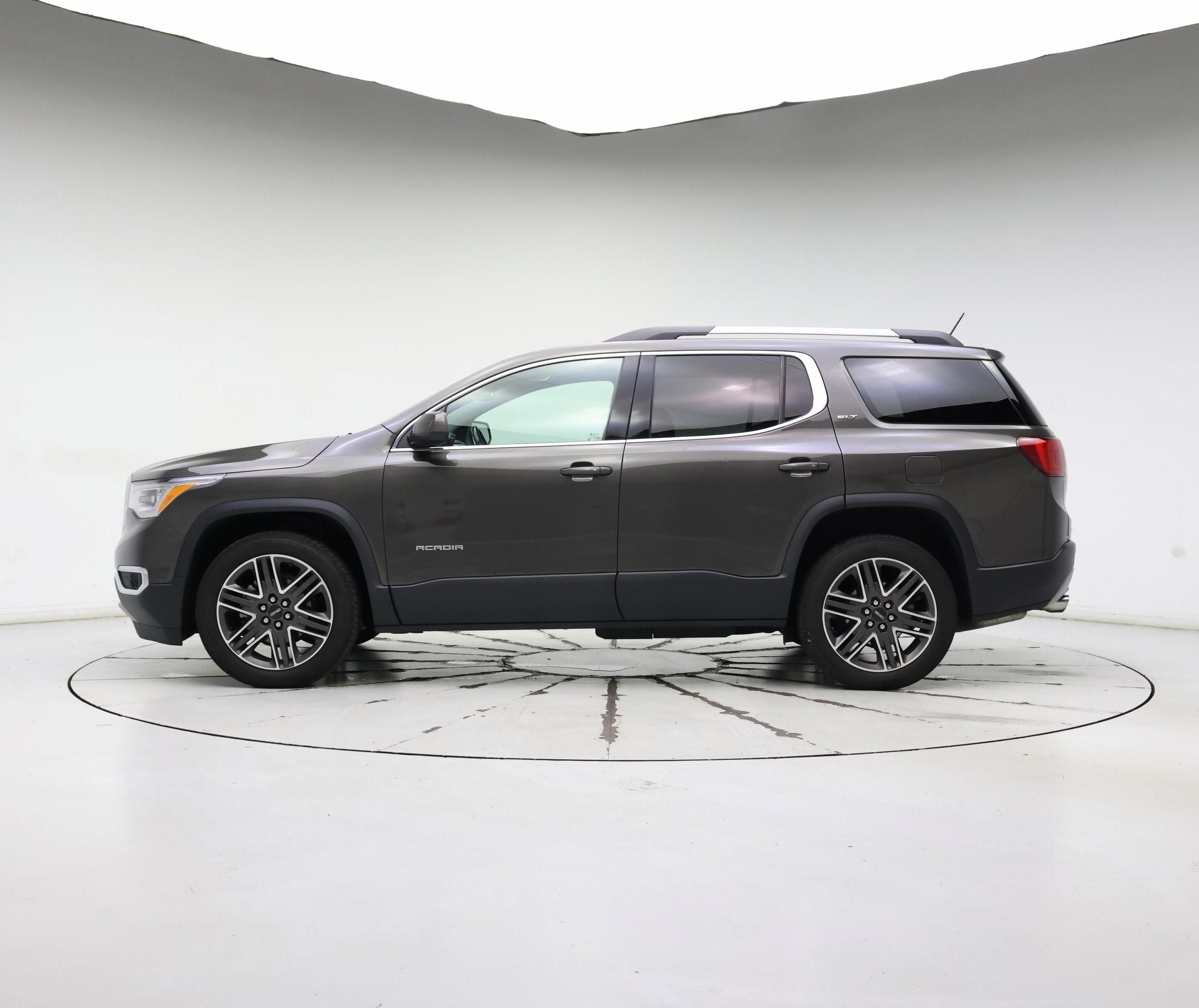 Thumbnail: 2019 GMC Acadia - 3