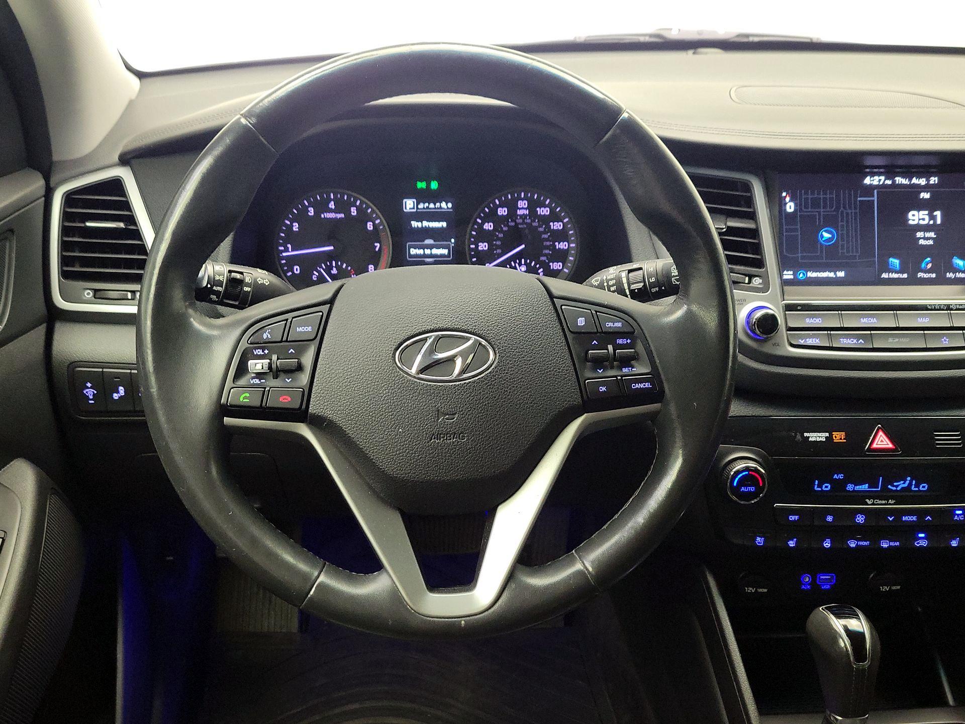 Thumbnail: 2018 Hyundai Tucson - 10