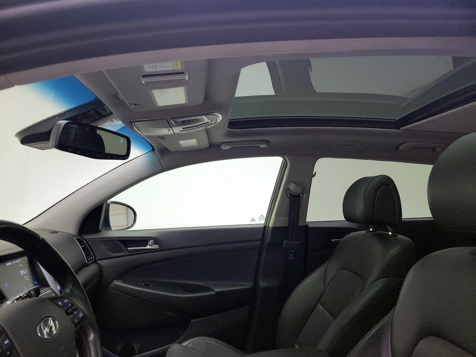 Thumbnail: 2018 Hyundai Tucson - 20