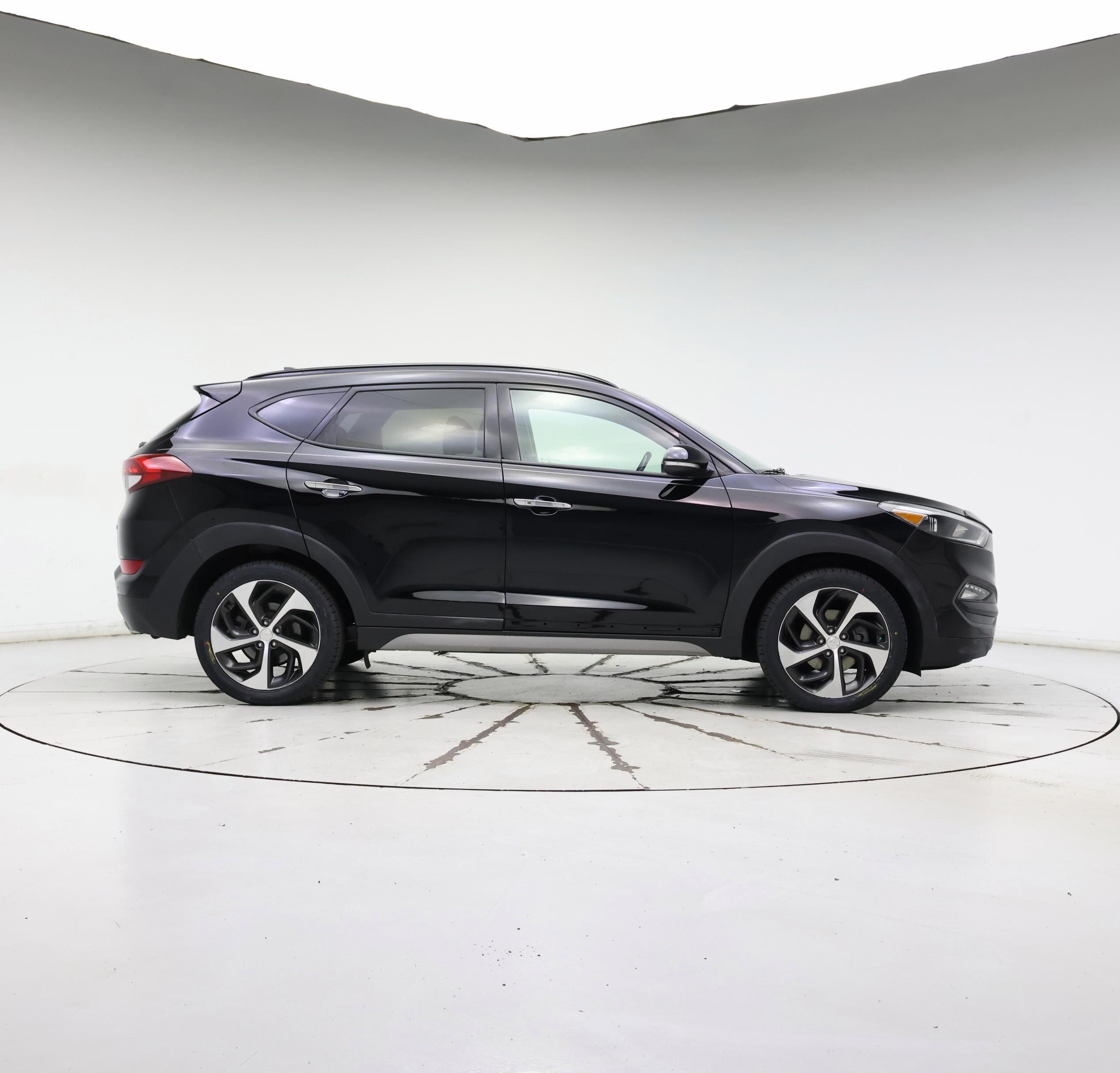 Thumbnail: 2018 Hyundai Tucson - 7
