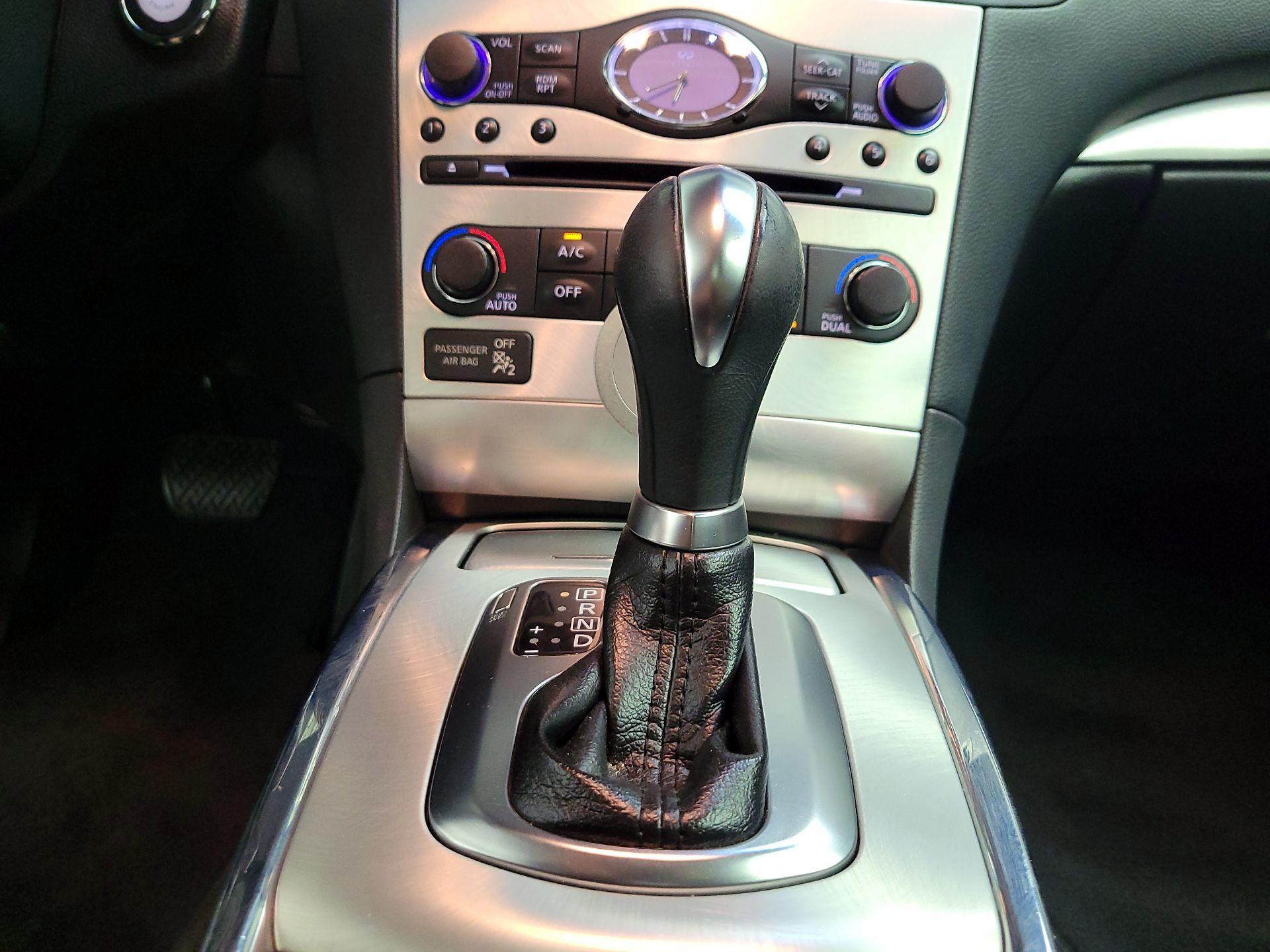 Thumbnail: 2014 INFINITI Q60 - 18