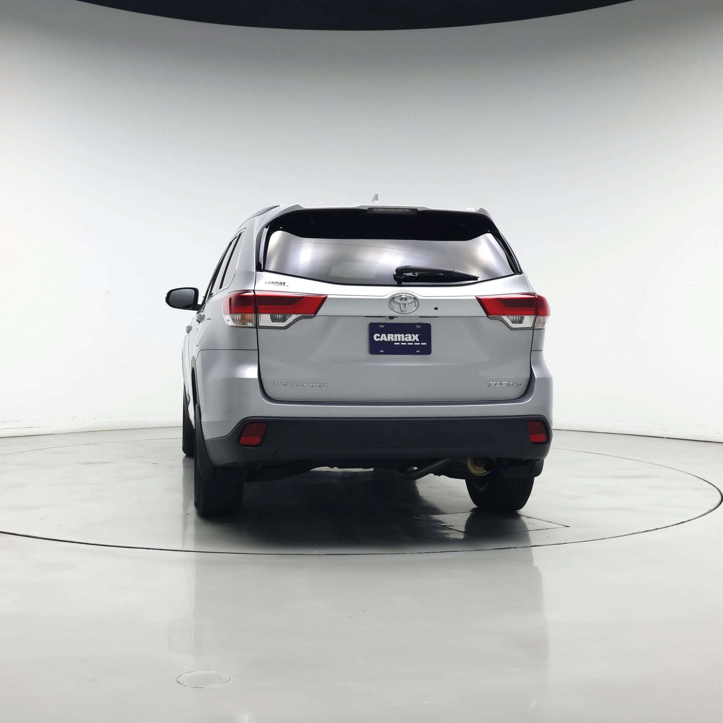 Thumbnail: 2017 Toyota Highlander - 6