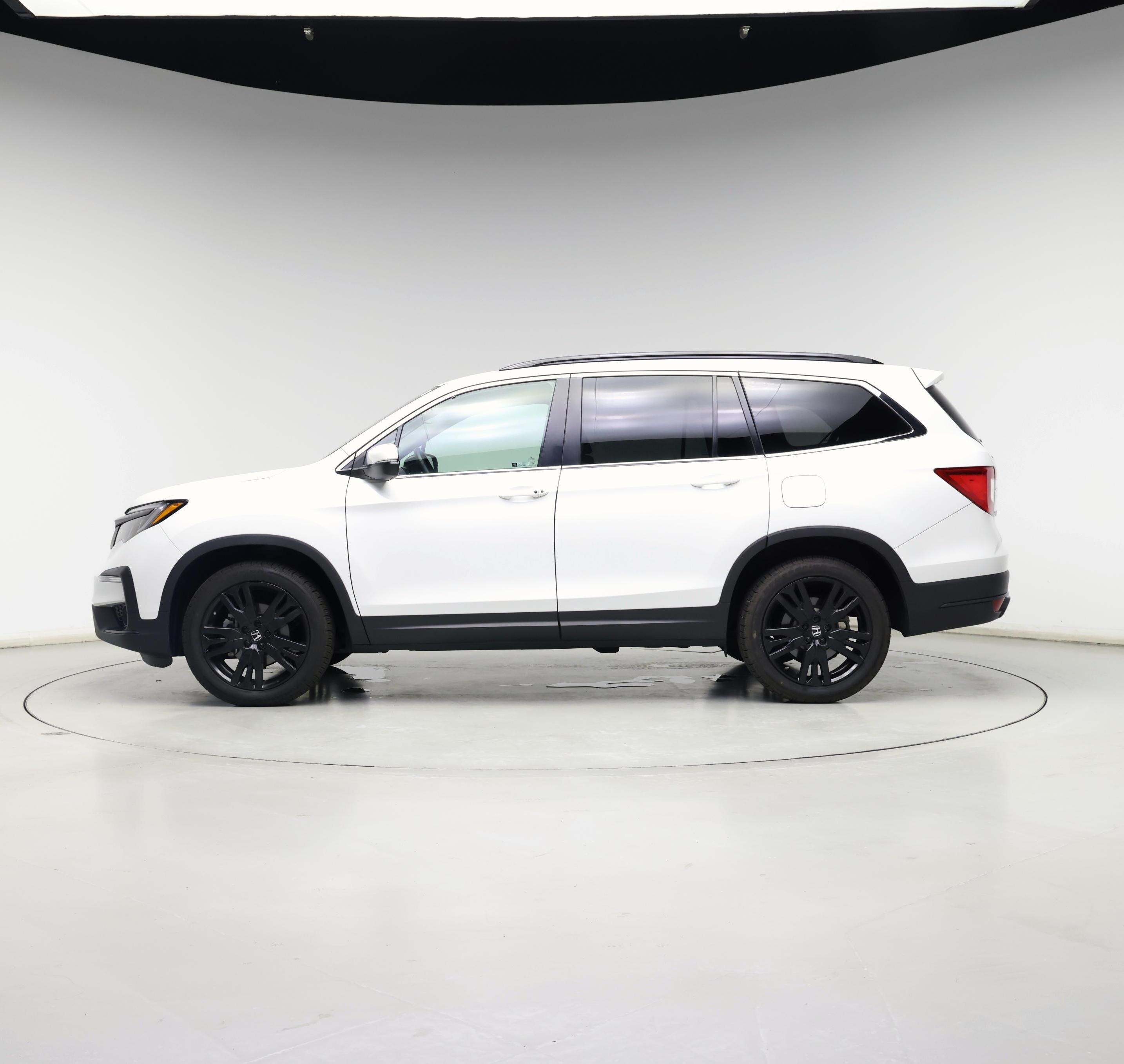 Thumbnail: 2021 Honda Pilot - 3