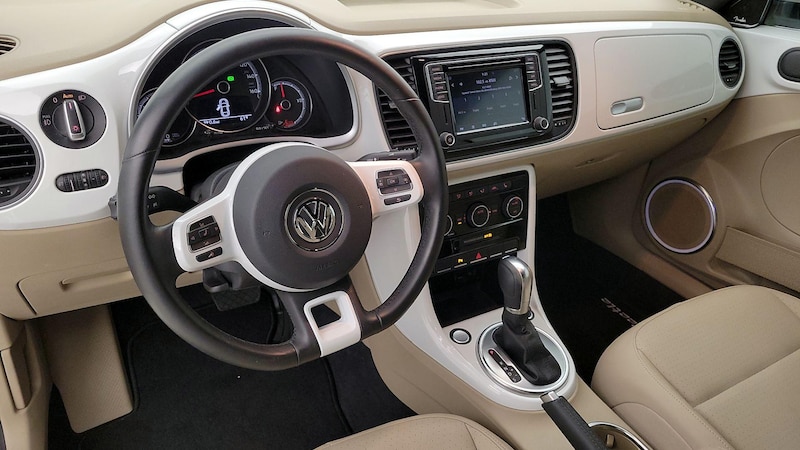 2019 Volkswagen Beetle Final Edition SE 9