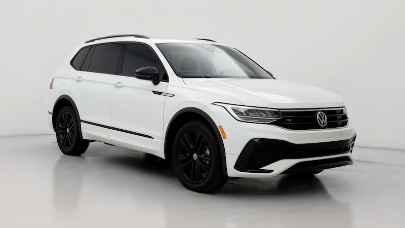 2022 Volkswagen Tiguan SE R-Line Black Hero Image